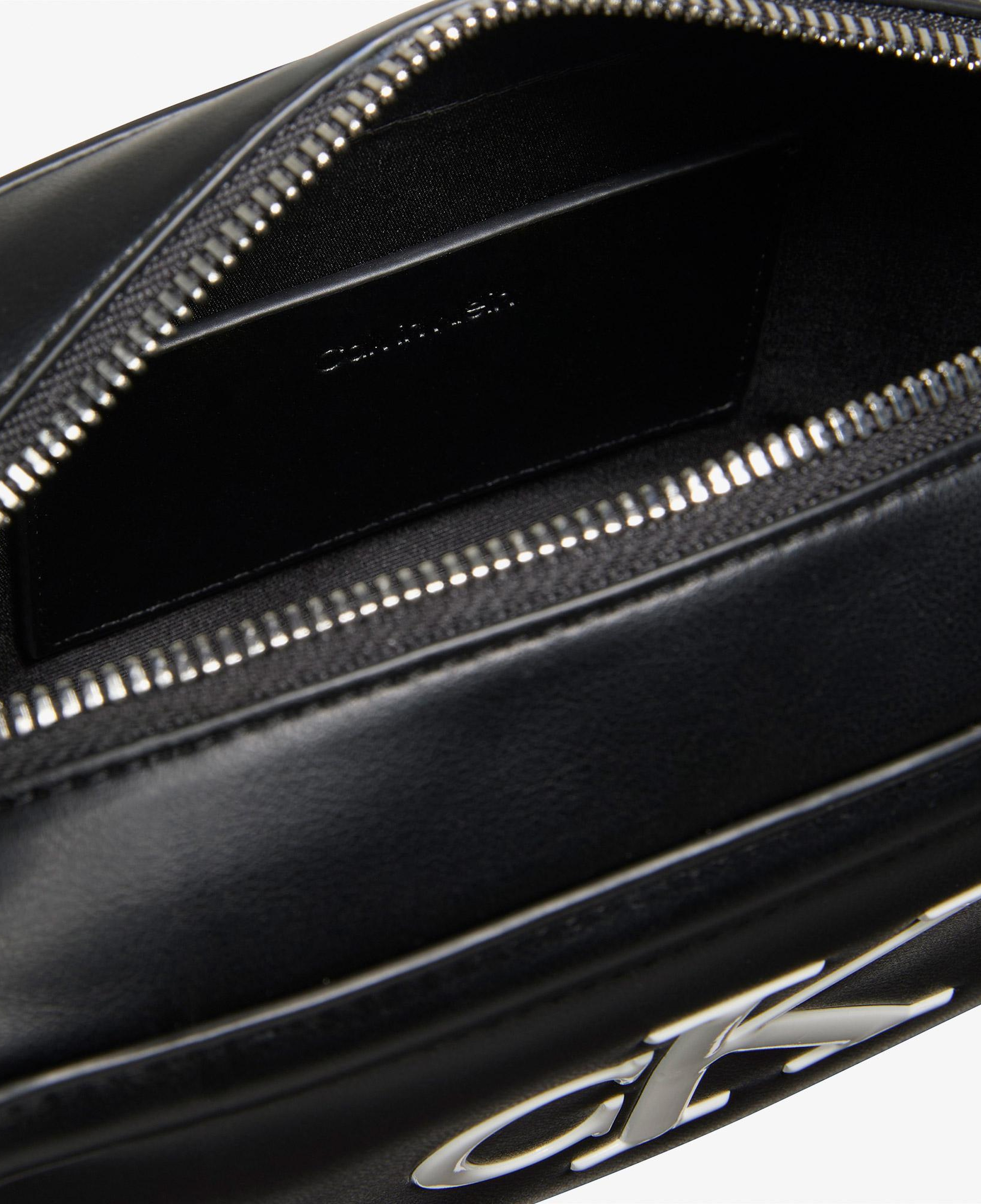 Calvin Klein Bold Camera Kadın Siyah Çapraz Çanta