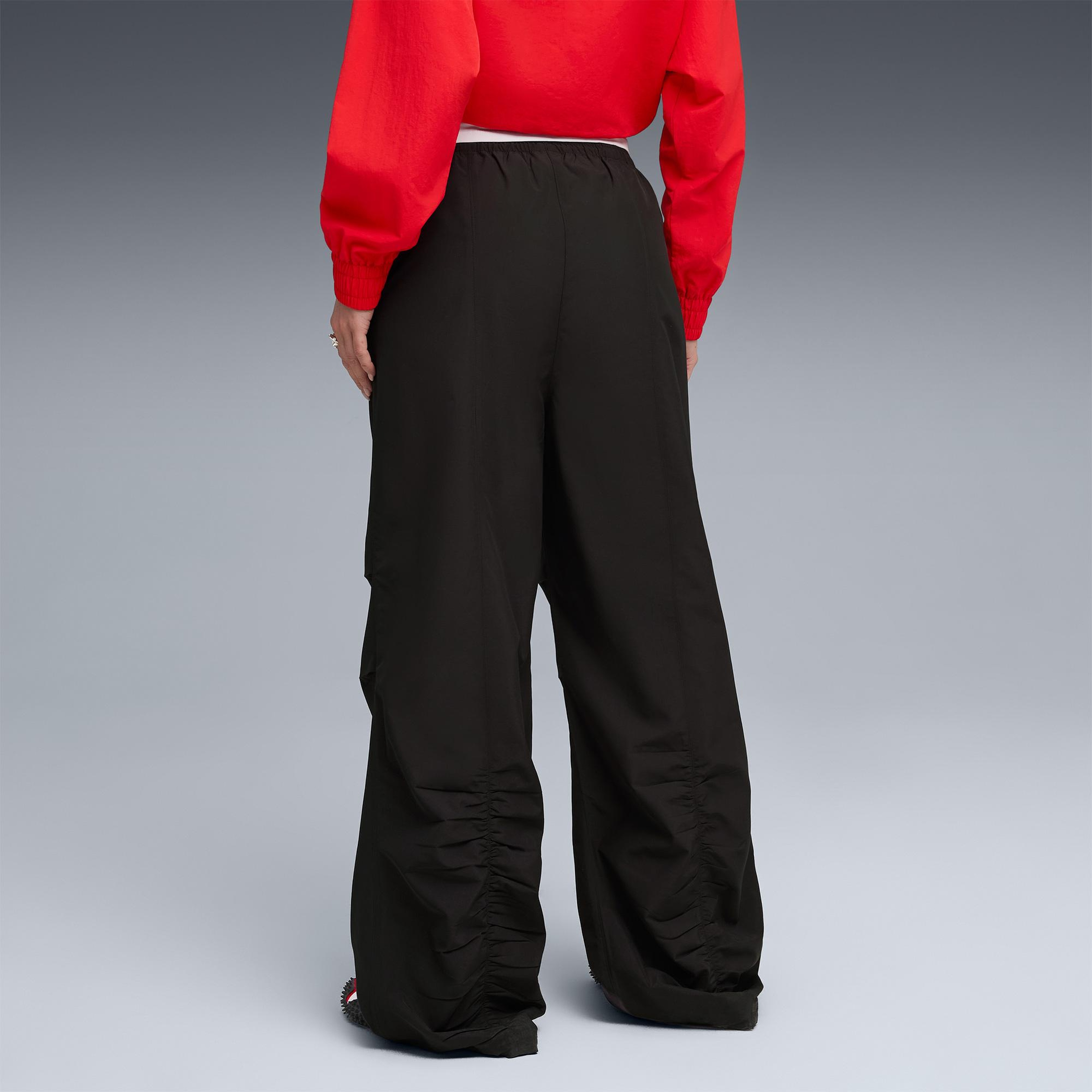 Puma Wardrobe Essentials Parachute Kadın Siyah Pantolon