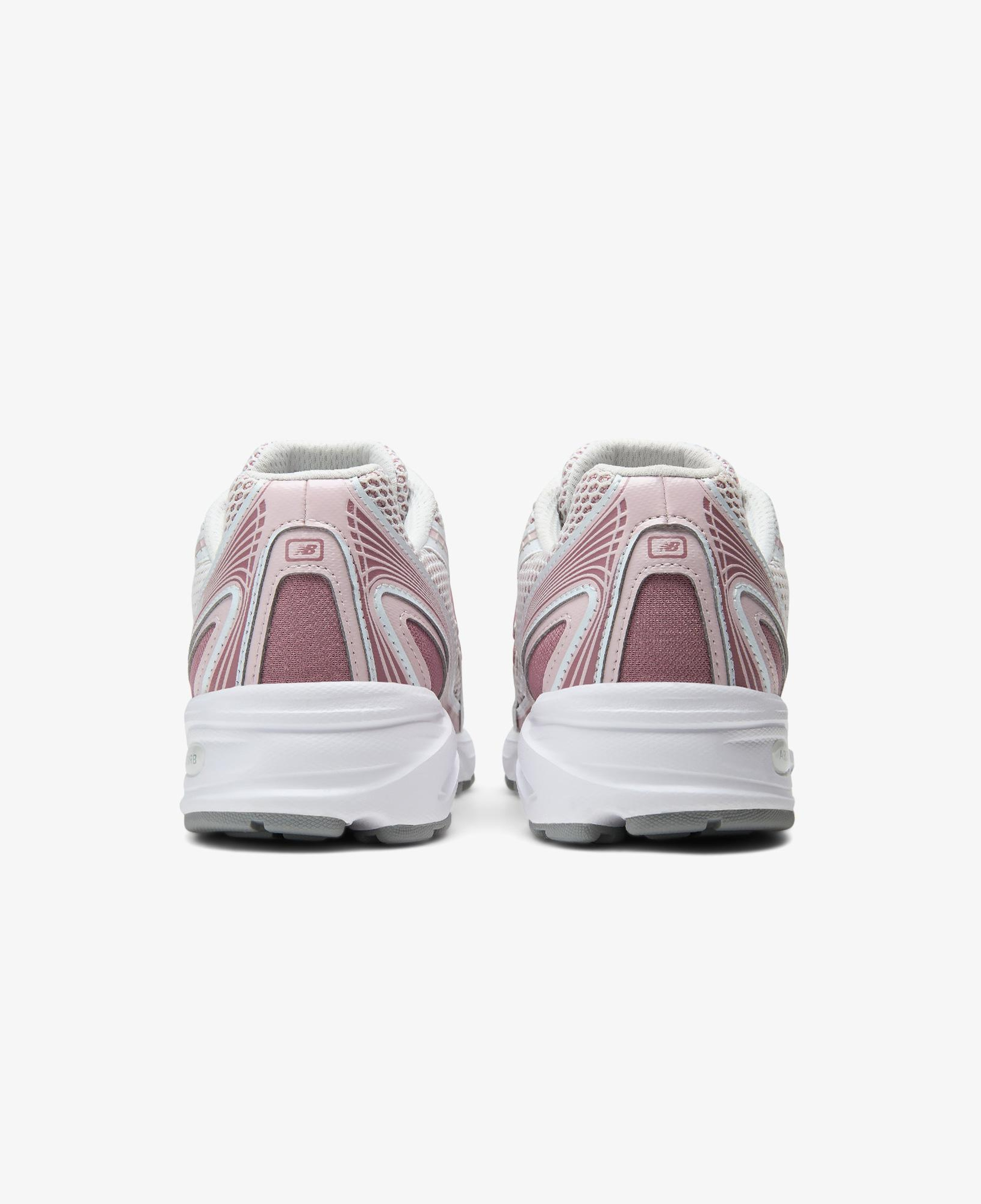 New Balance 740 Lifestyle Kadın Pembe Spor Ayakkabı