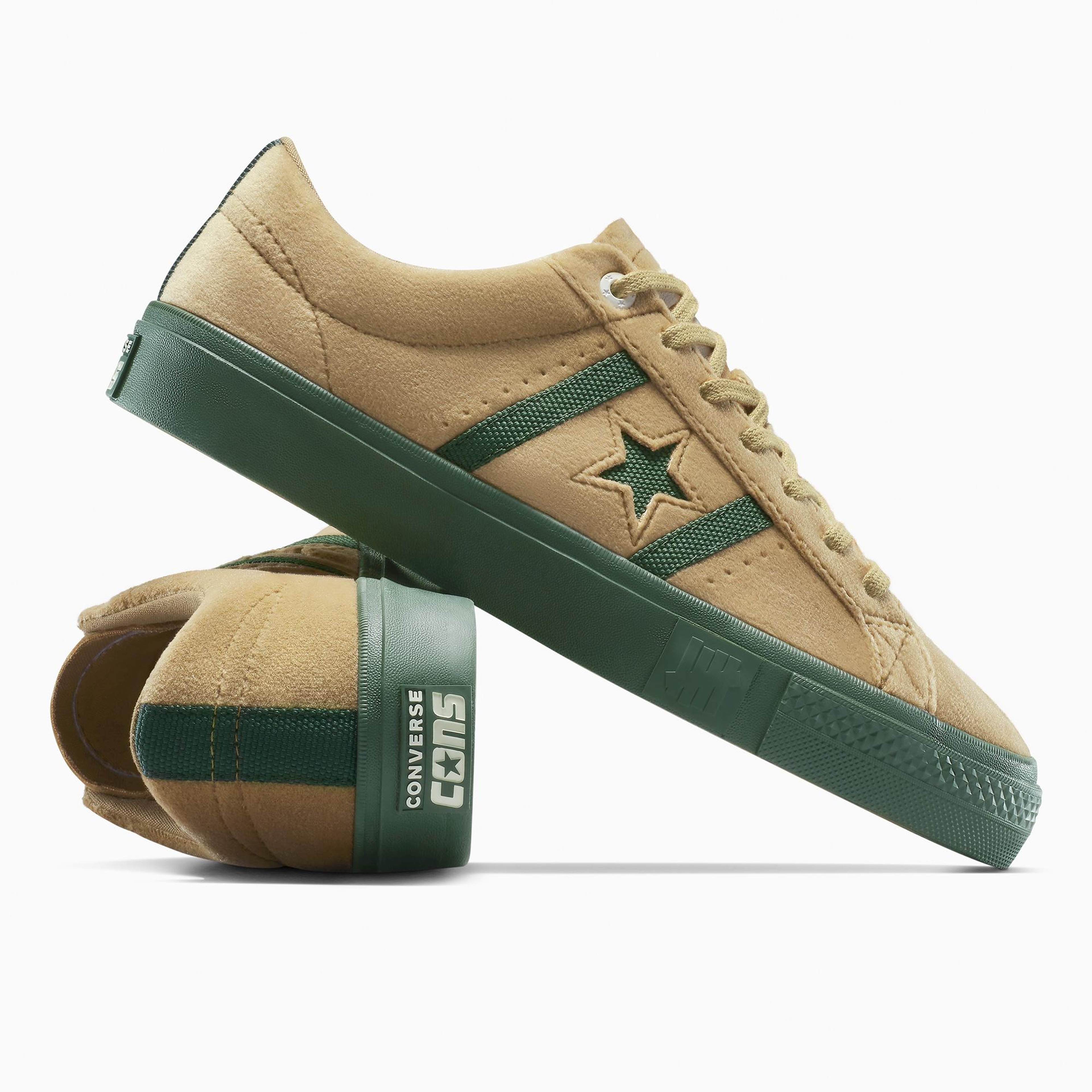 Converse x UNDEFEATED One Star Academy Pro Unisex Krem Sneaker