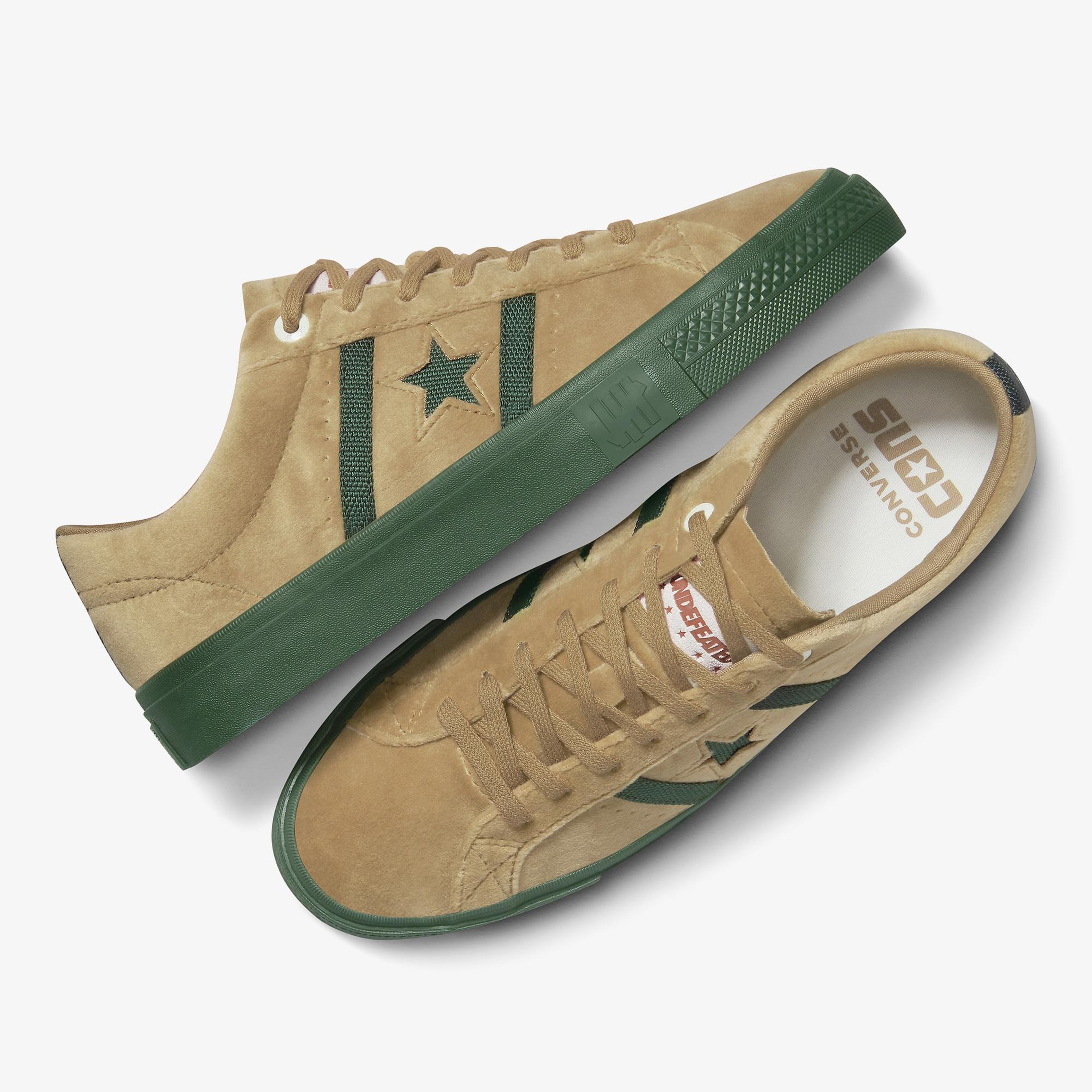 Converse x UNDEFEATED One Star Academy Pro Unisex Krem Sneaker