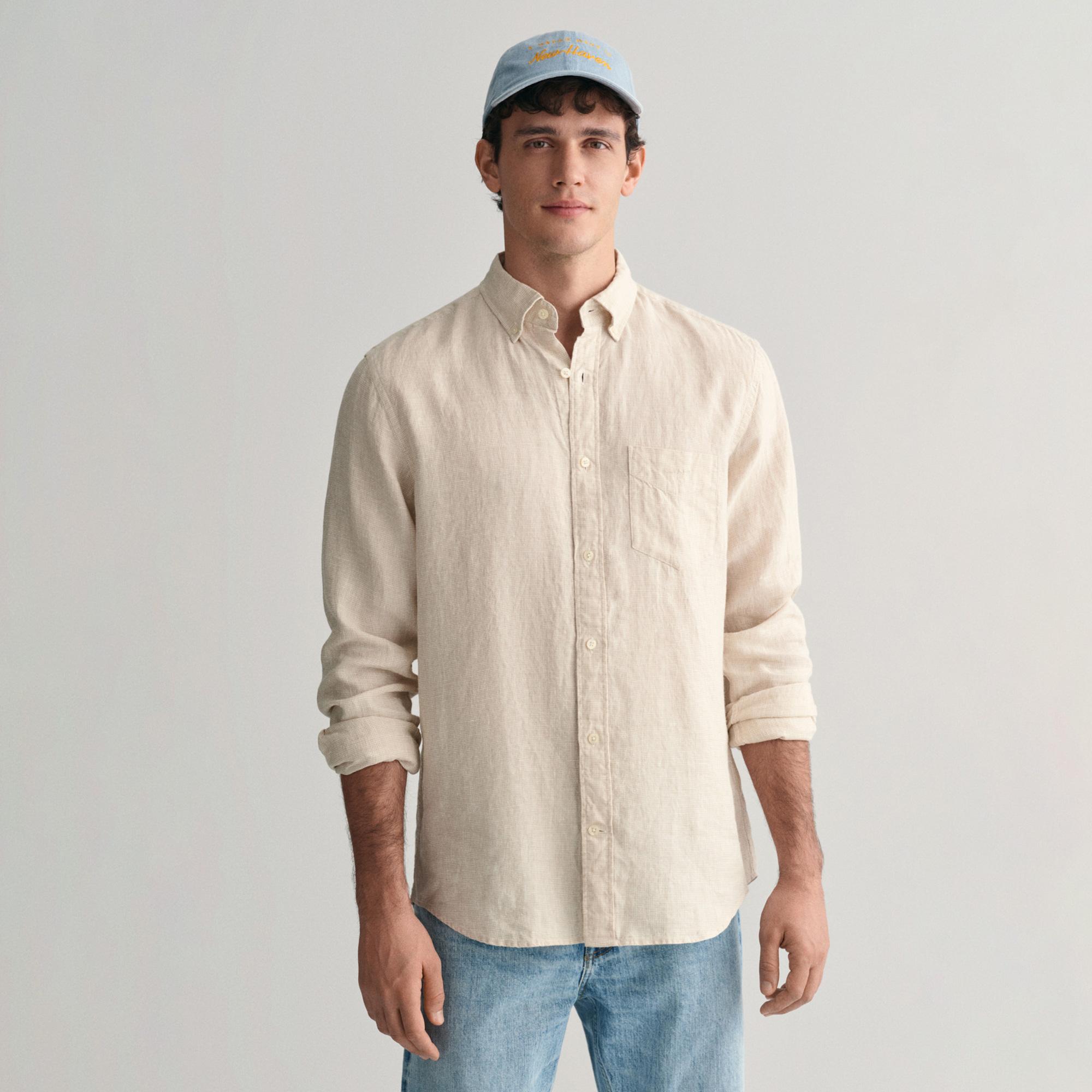 GANT Erkek Bej Regular Fit Düğmeli Yaka Kareli Keten Gömlek