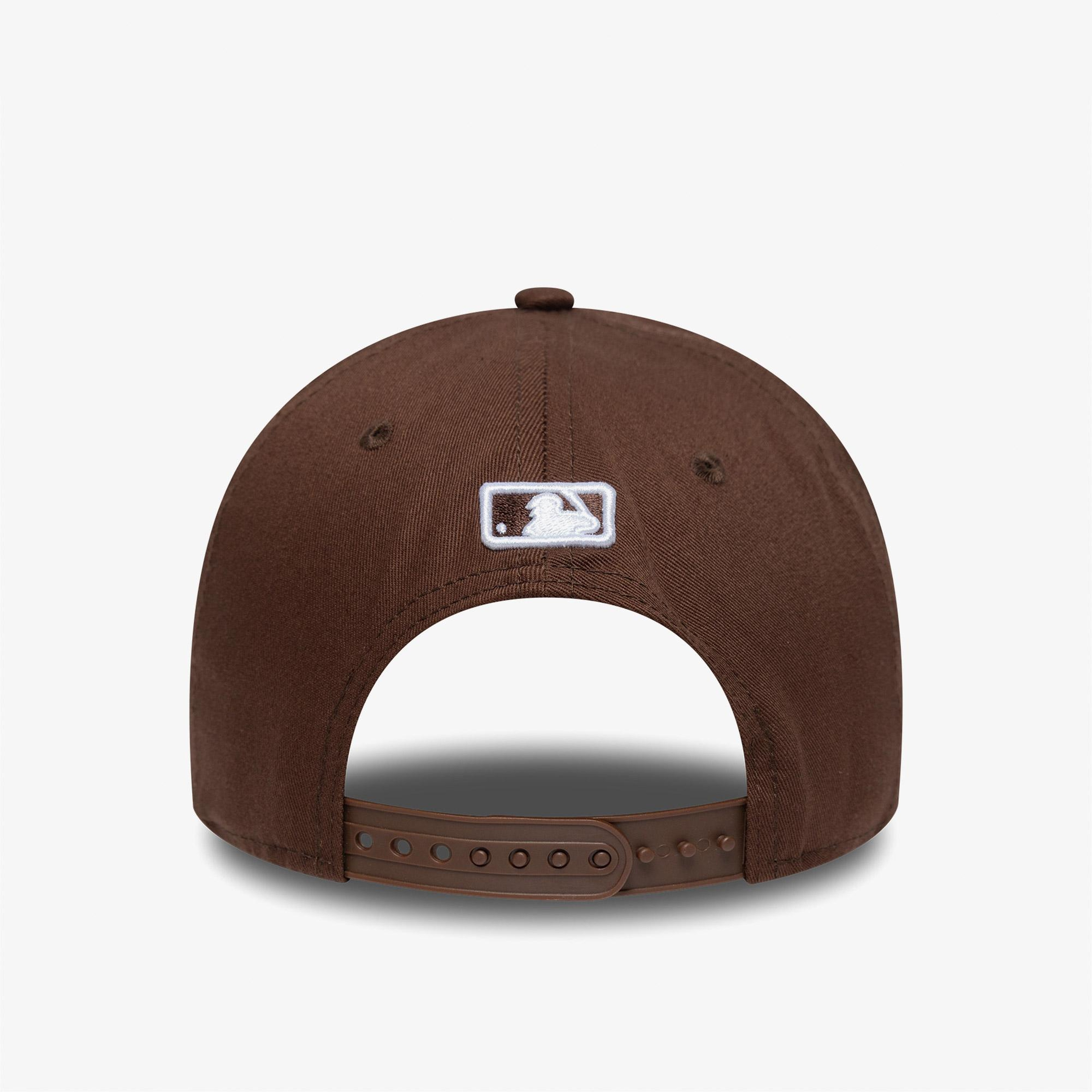 New Era NY Yankees 9FORTY Unisex Kahverengi Şapka