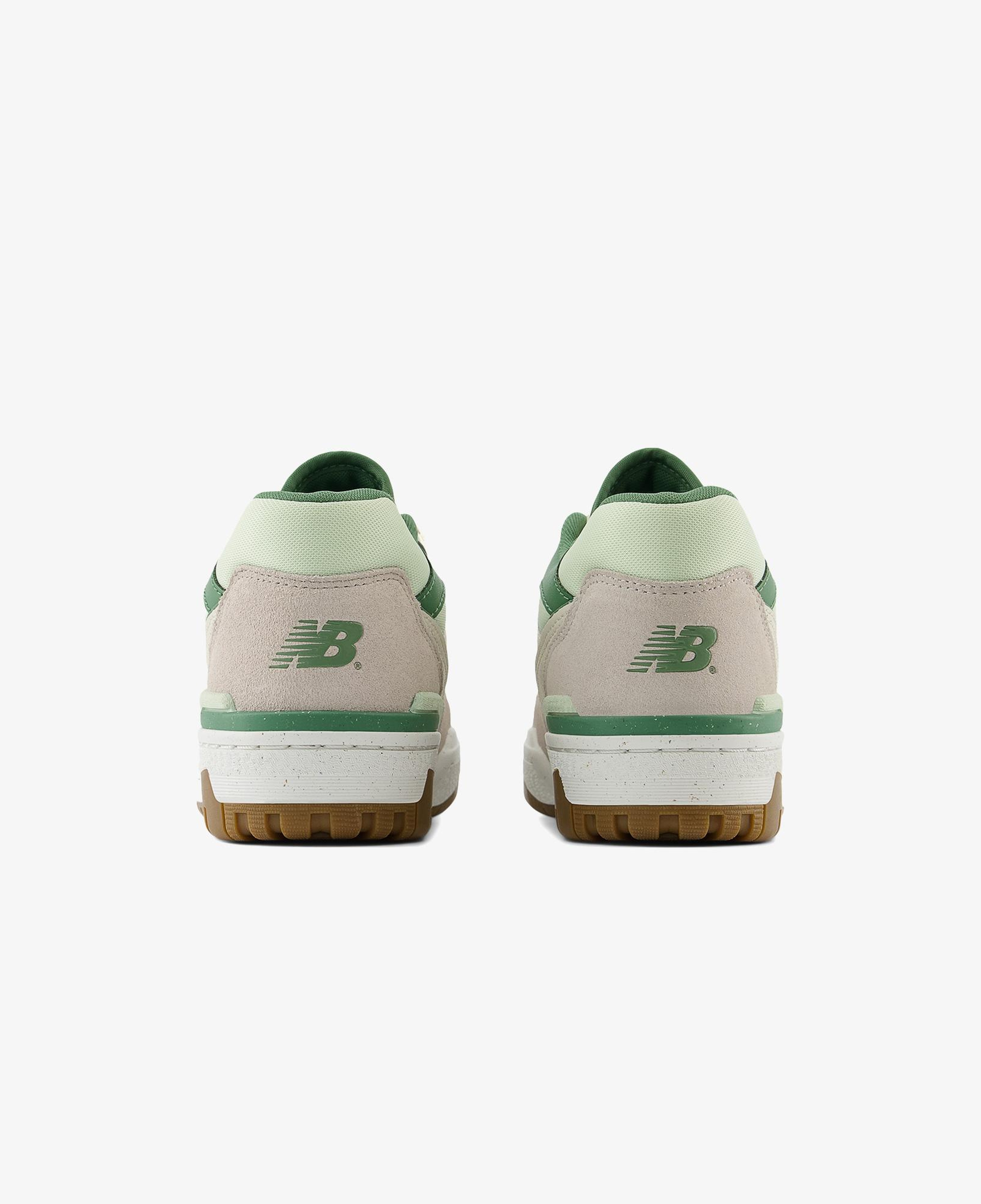 New Balance 550 Kadın Bej Spor Ayakkabı