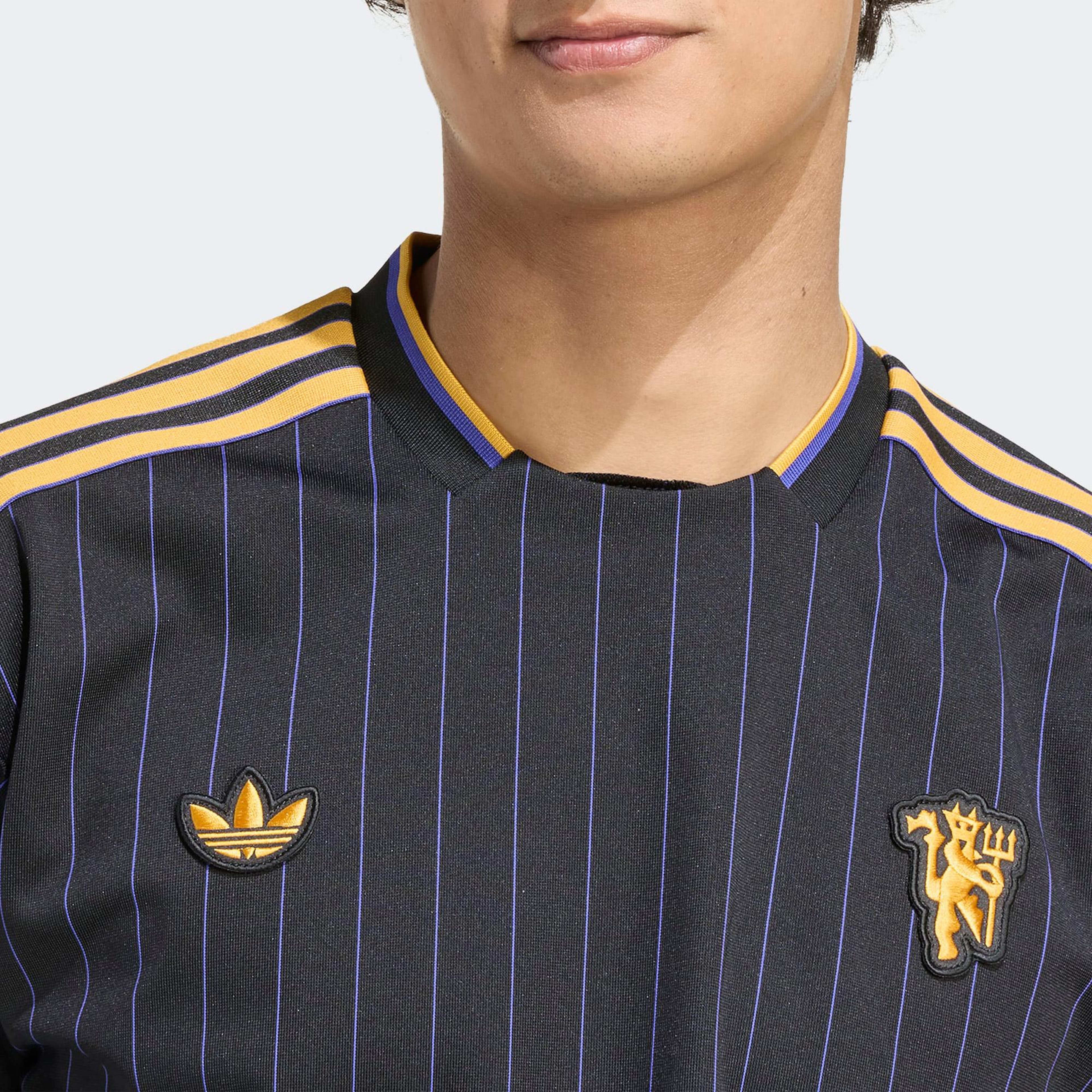 adidas Manchester United Terrace Icons Erkek Siyah Forma