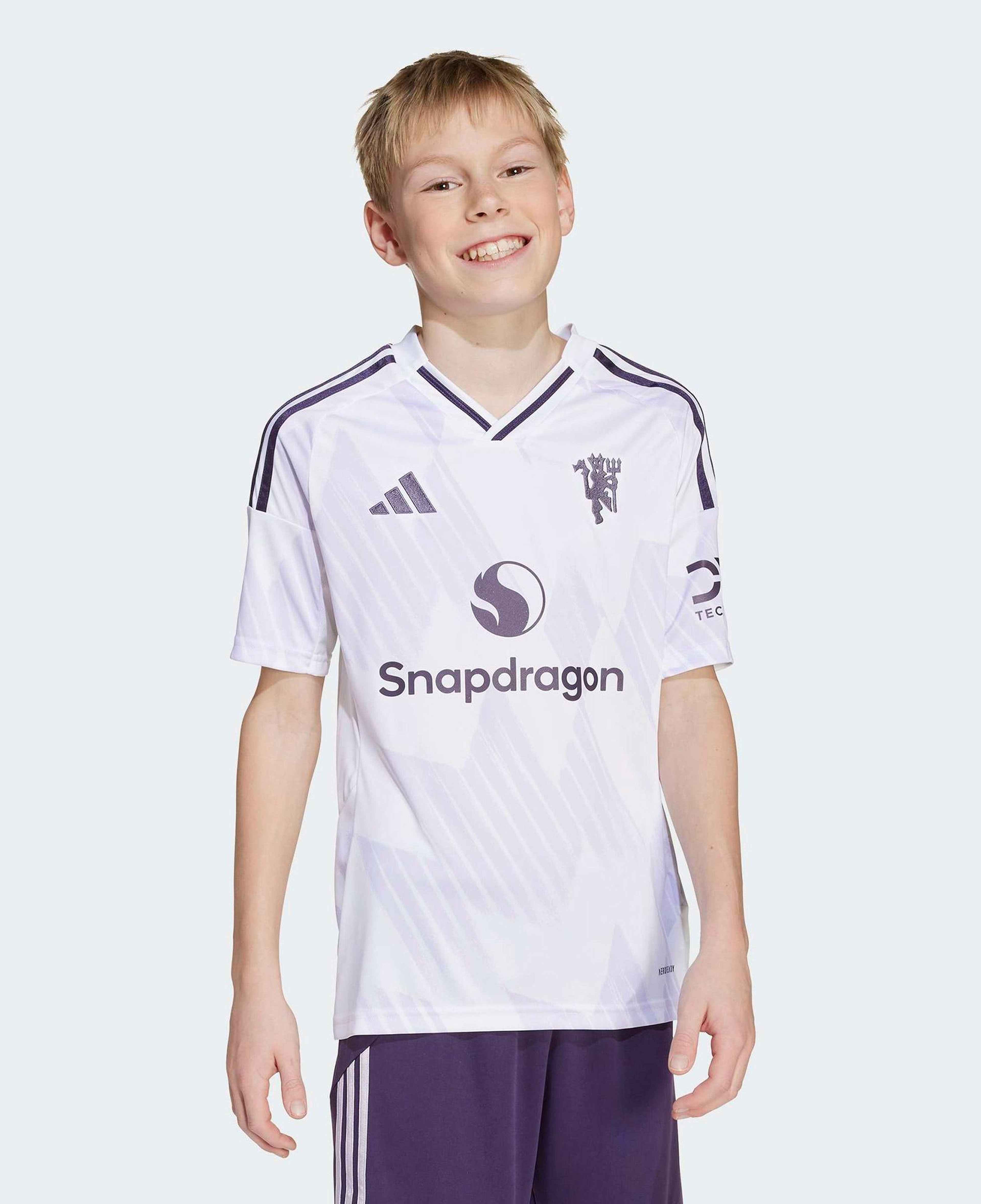 adidas Manchester United 25/26 Çocuk Beyaz Deplasman Forması