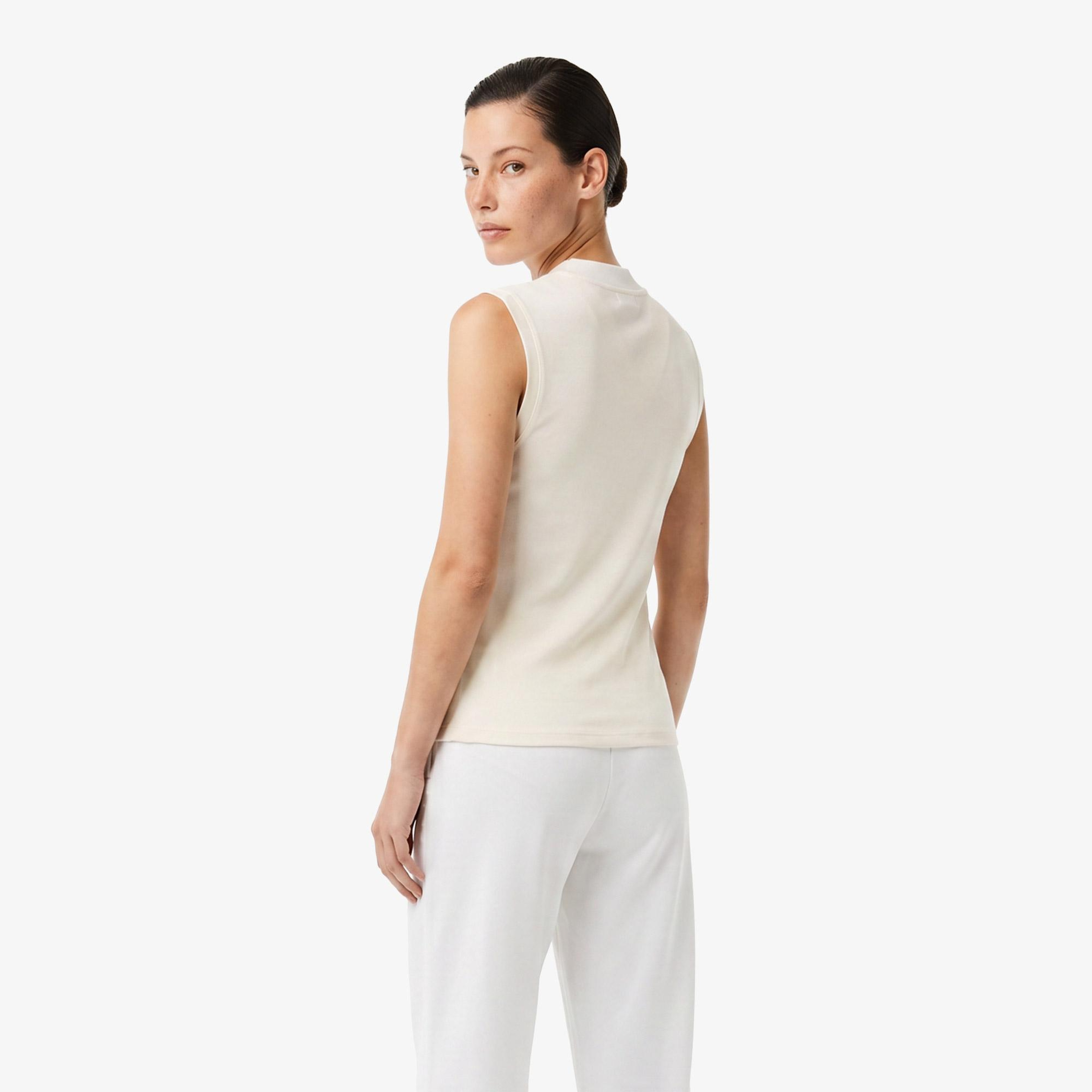 Lacoste Kadın Slim Fit V Yaka Beyaz T-Shirt