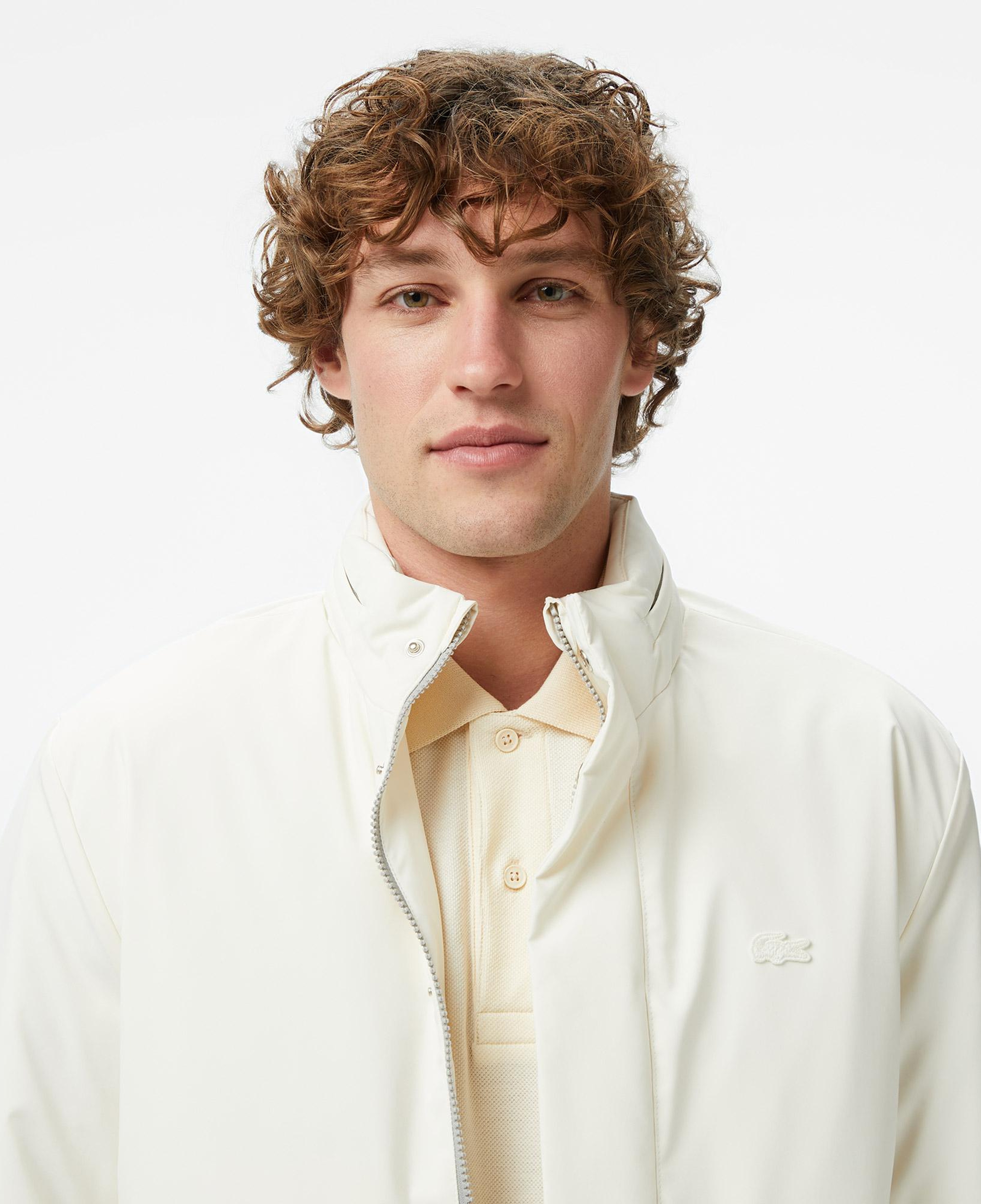 Lacoste Erkek Relaxed Fit Dik Yaka Krem Mont