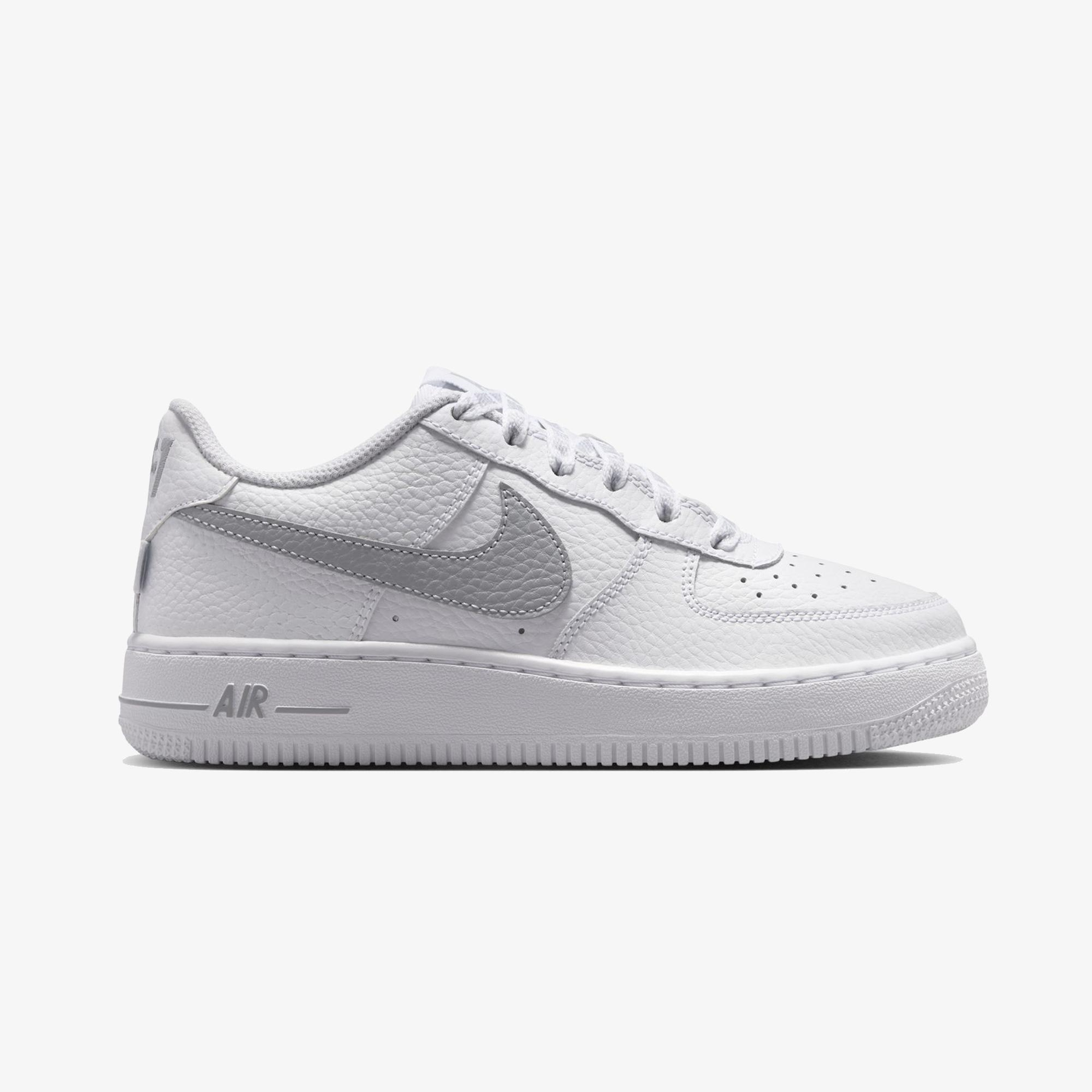Nike Air Force 1 Low Beyaz Spor Ayakkabı