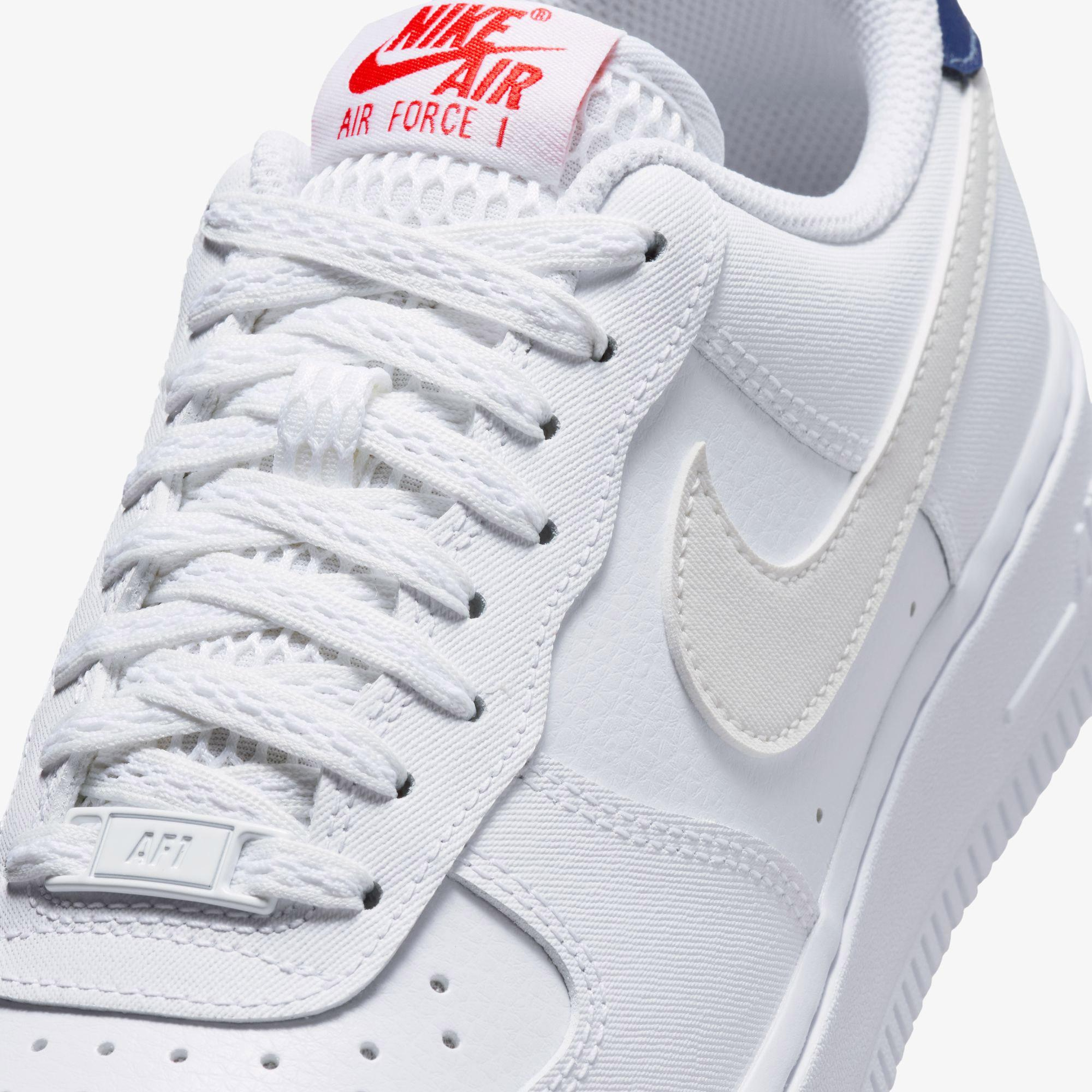 Nike Air Force 1 '07 Kadın Beyaz Spor Ayakkabı