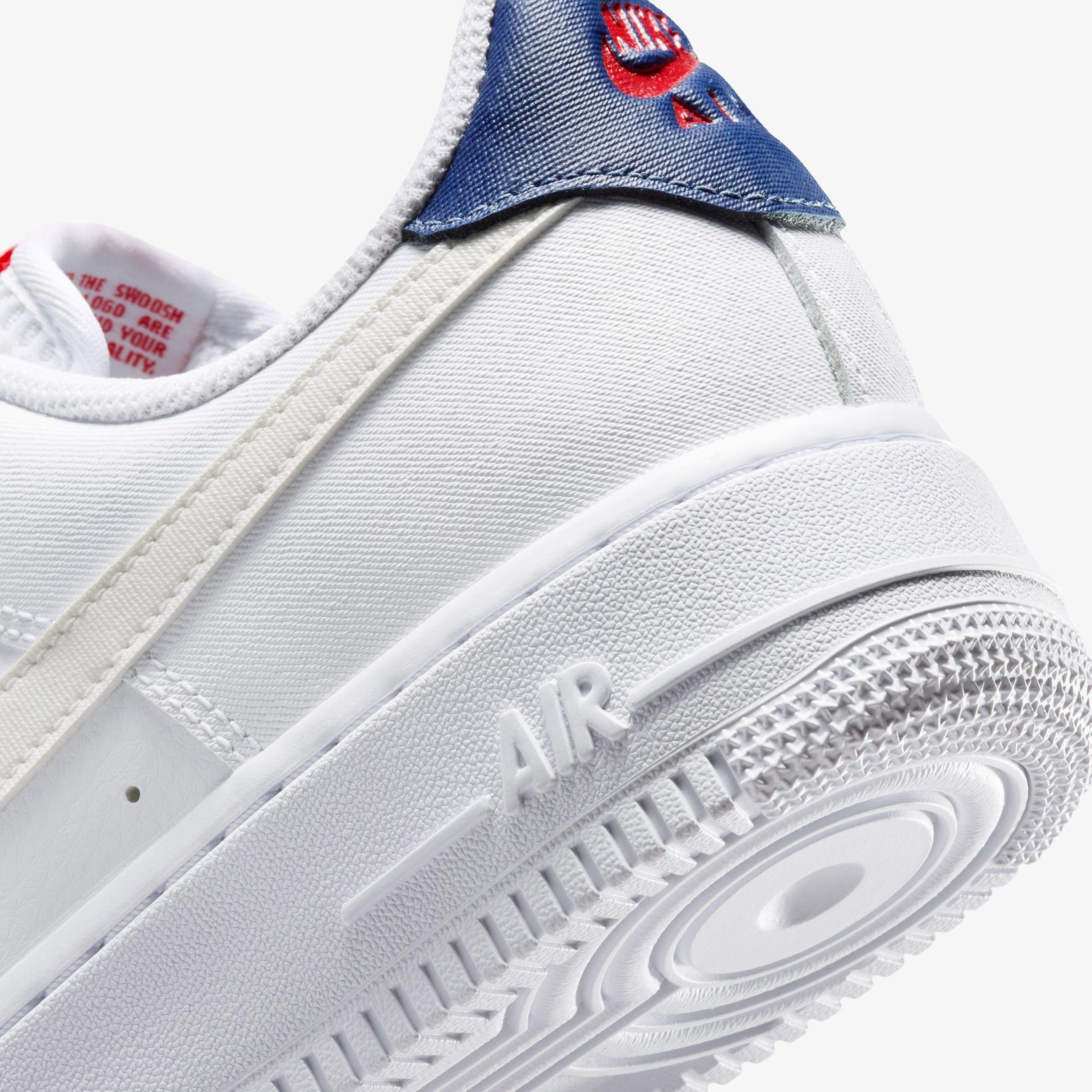 Nike Air Force 1 '07 Kadın Beyaz Spor Ayakkabı
