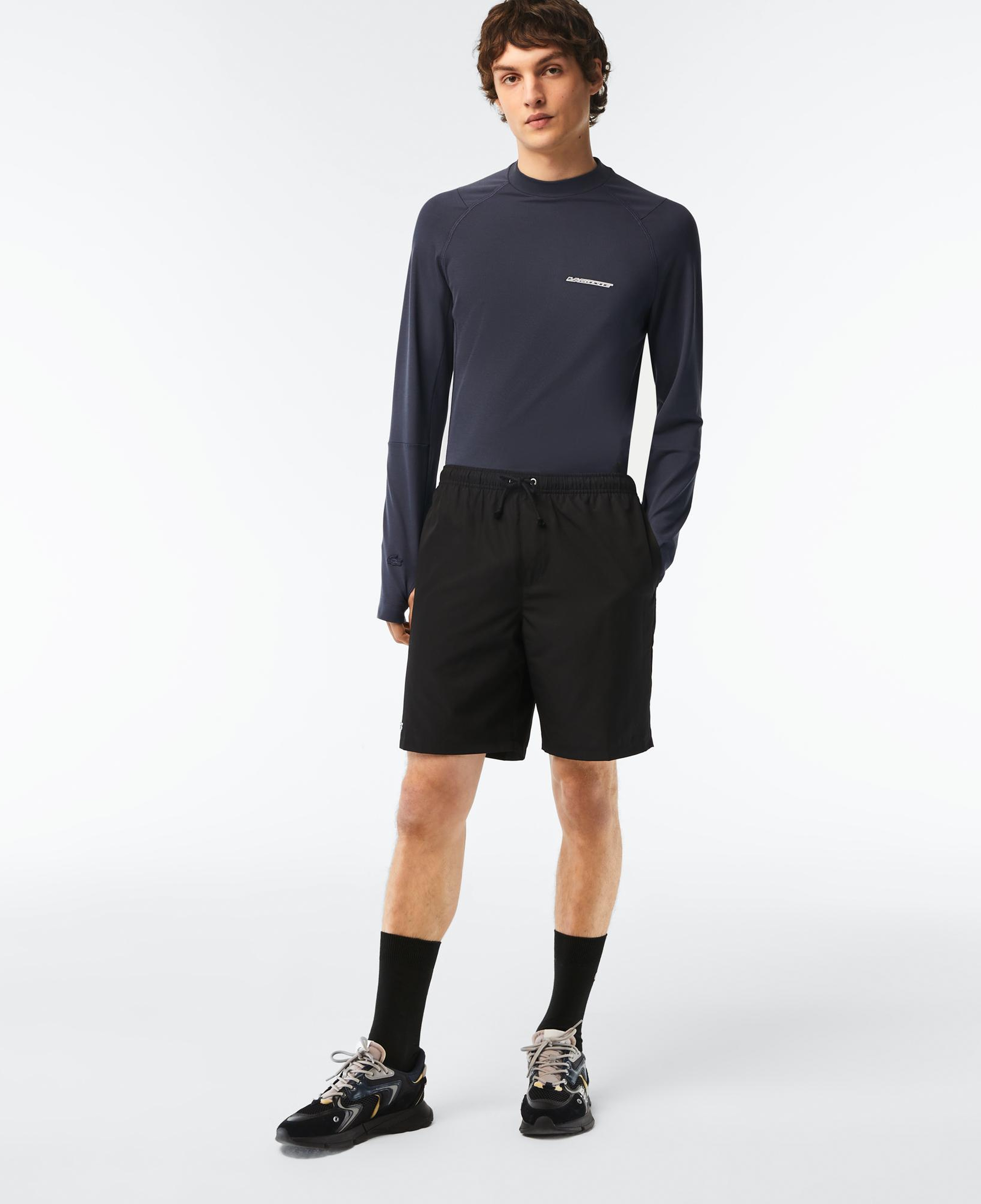Erkek Classic Fit Siyah Şort