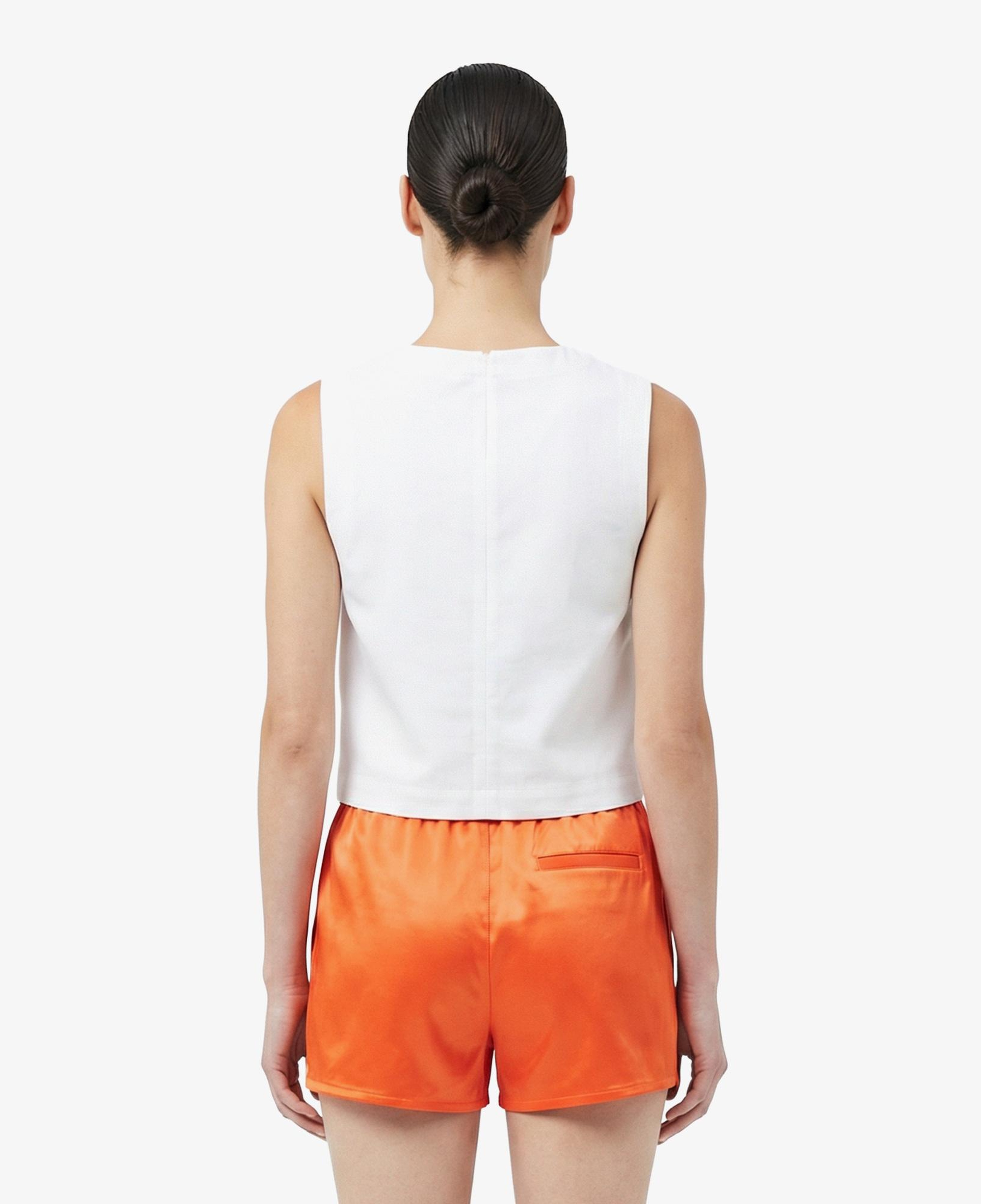 Kadın Slim Fit Kolsuz Beyaz Bluz