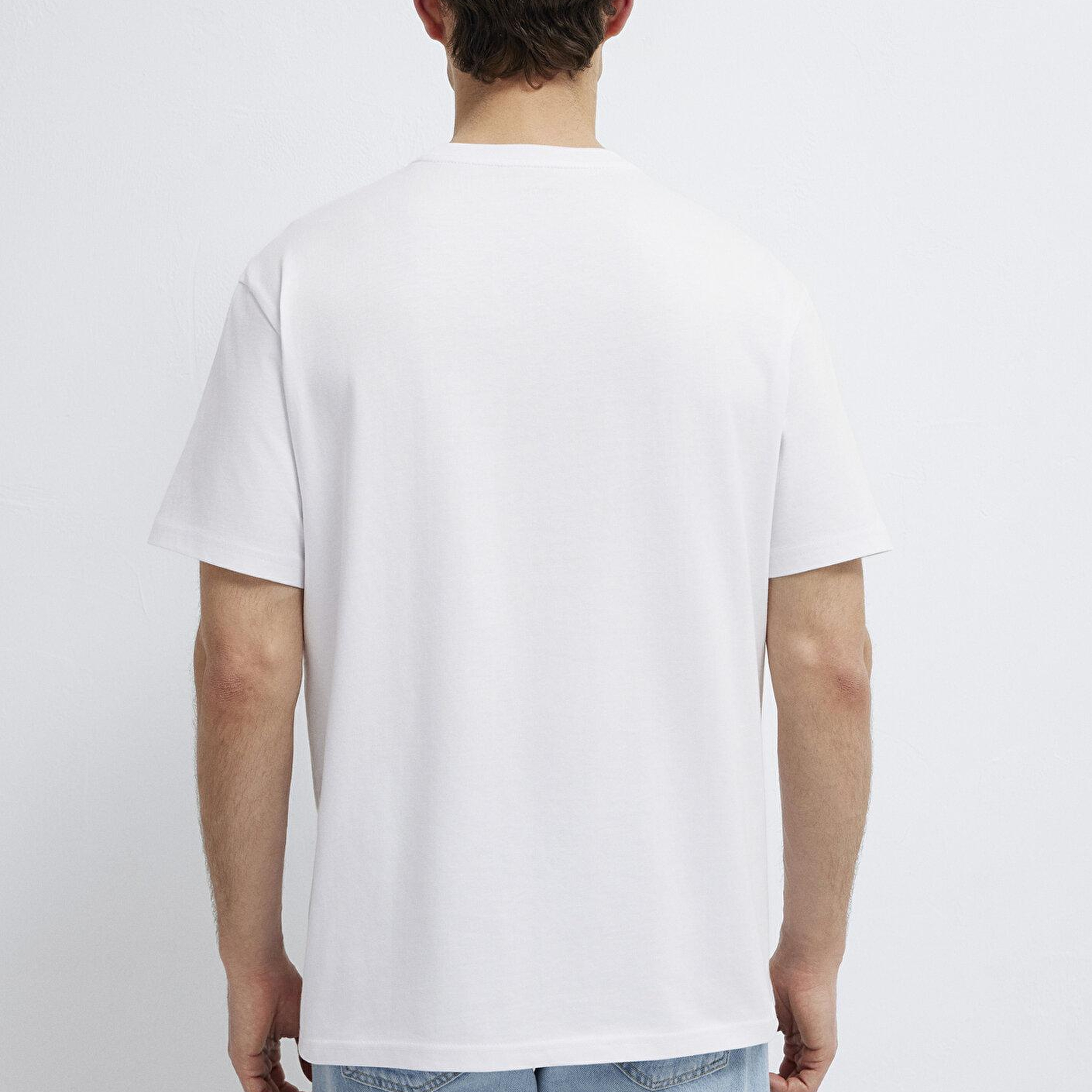 Mavi Mavi Logo Baskılı Beyaz Tişört Loose Fit / Bol Rahat Kesim 0613349-620