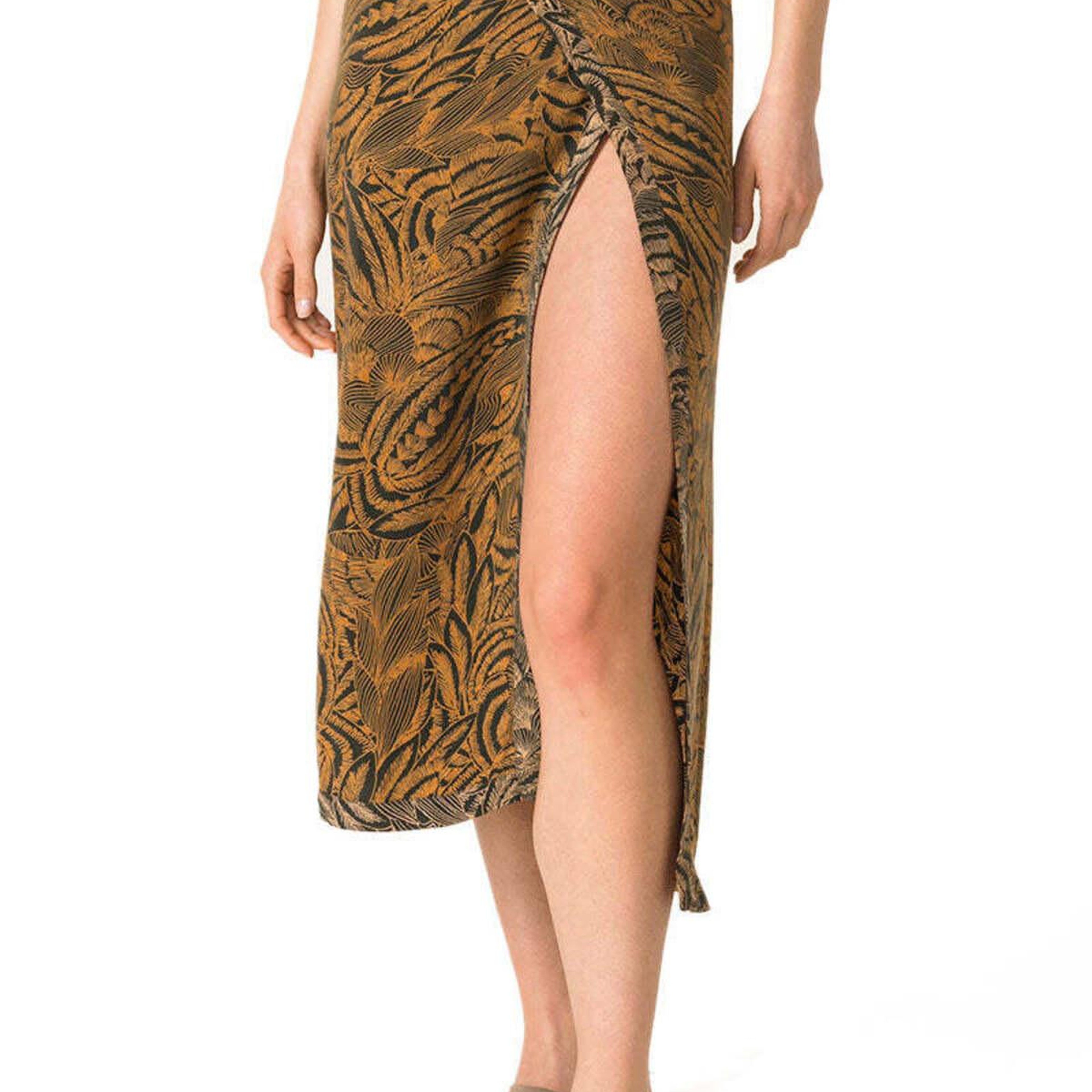 NOMI SARONG ETEK