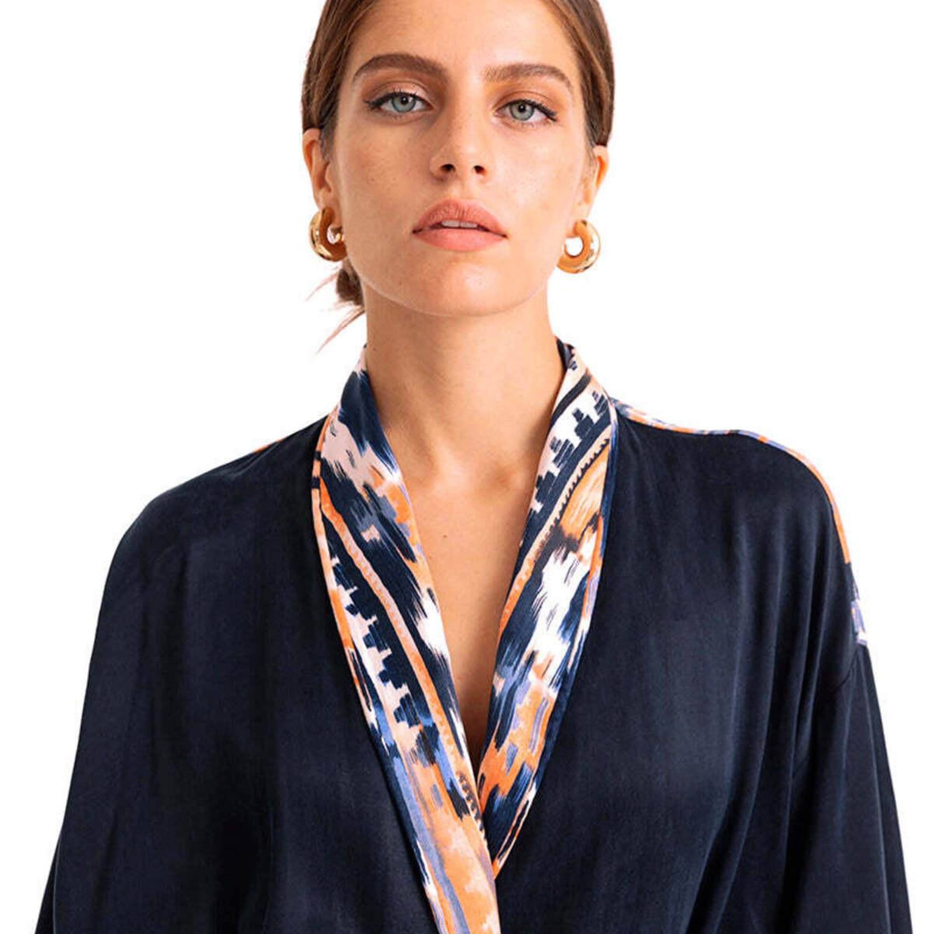 AURA ROBE