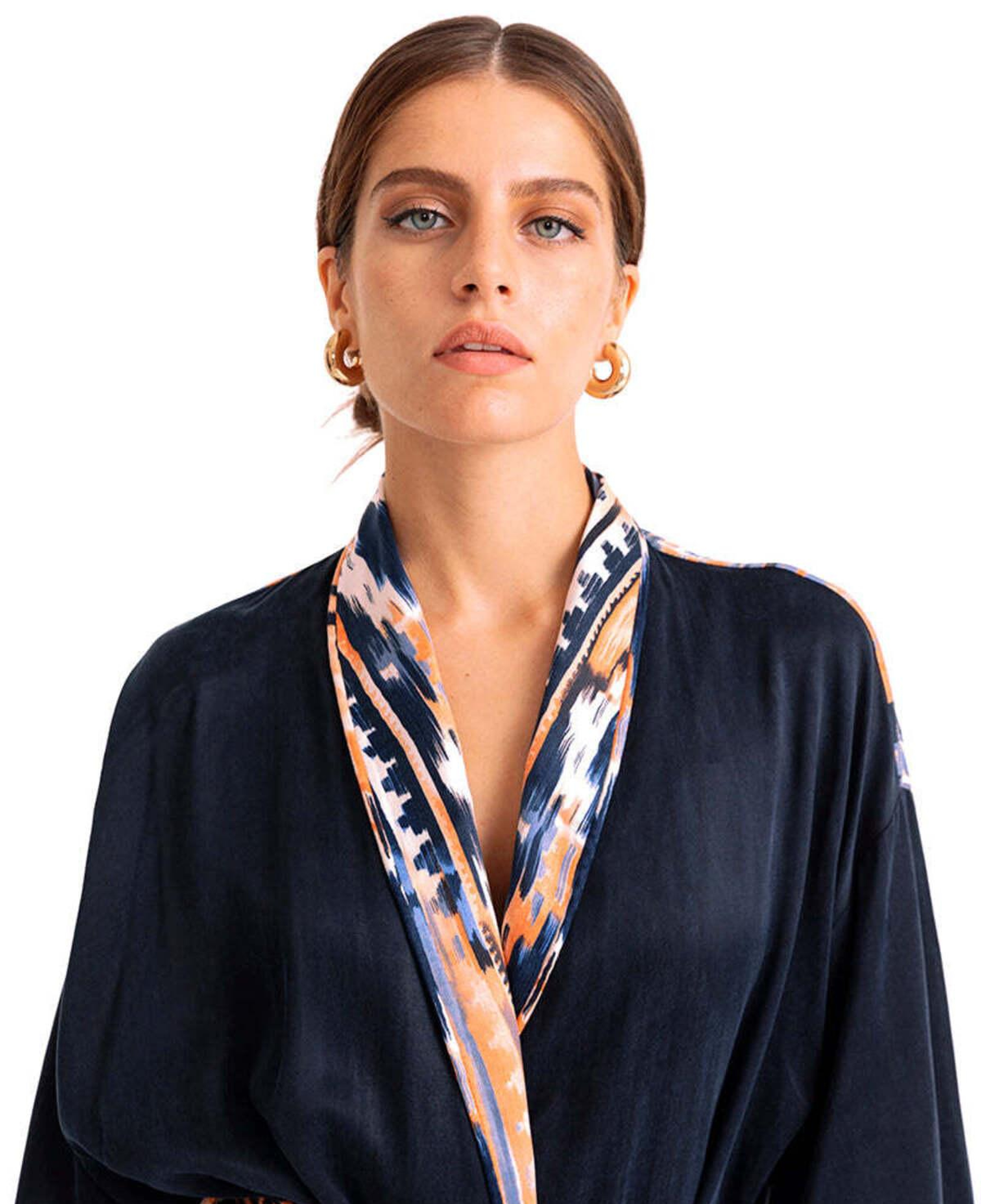 AURA ROBE