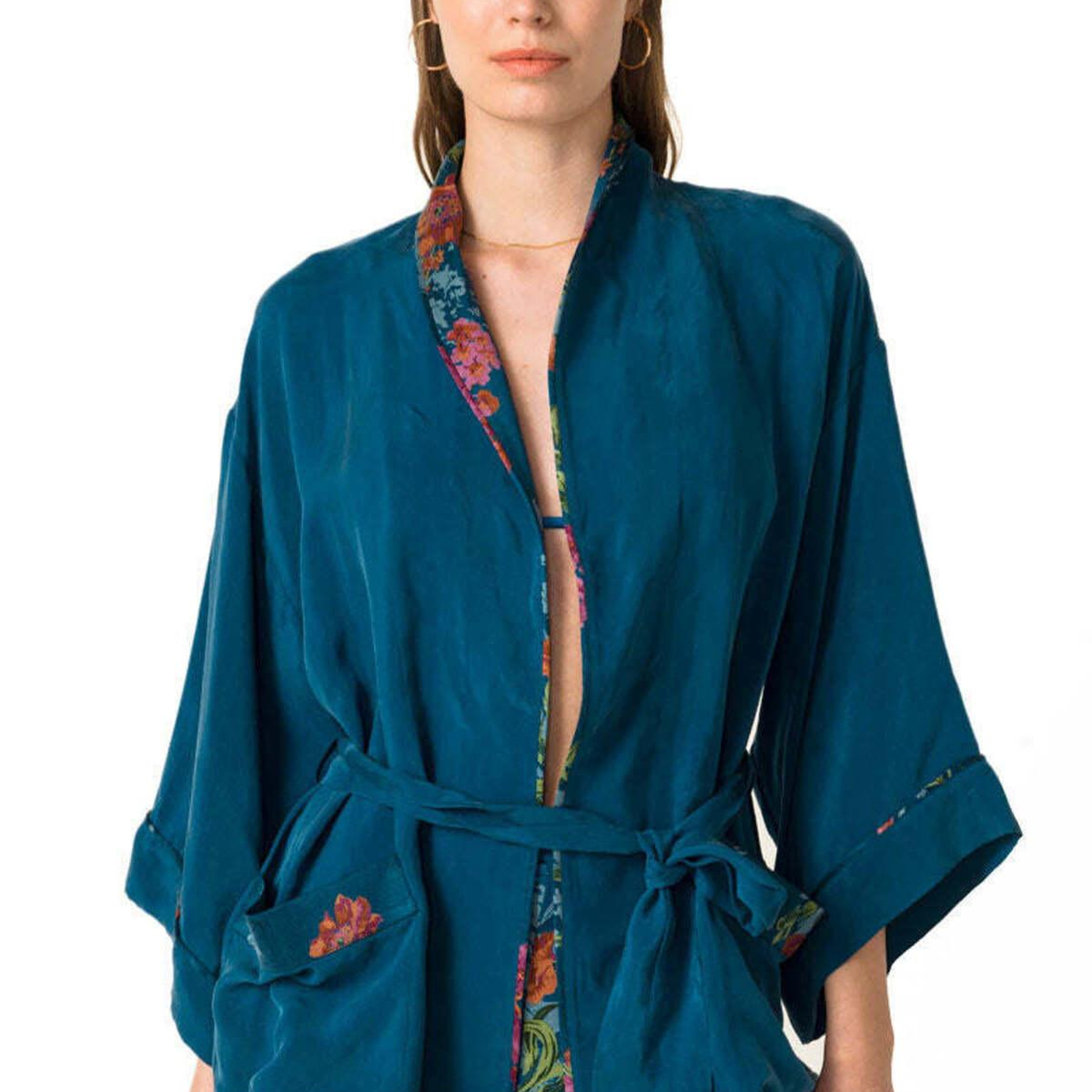 JOAN ROBE