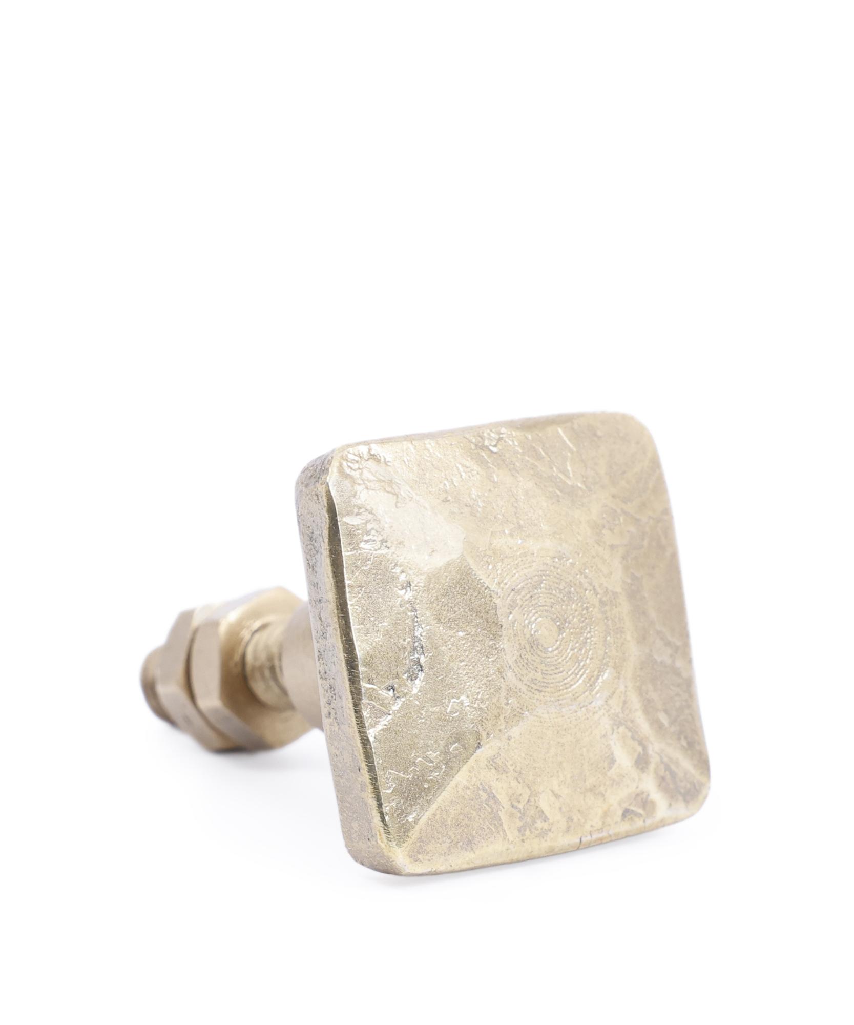 YARGICI Çekmece kulbu(3x4x3 cm)