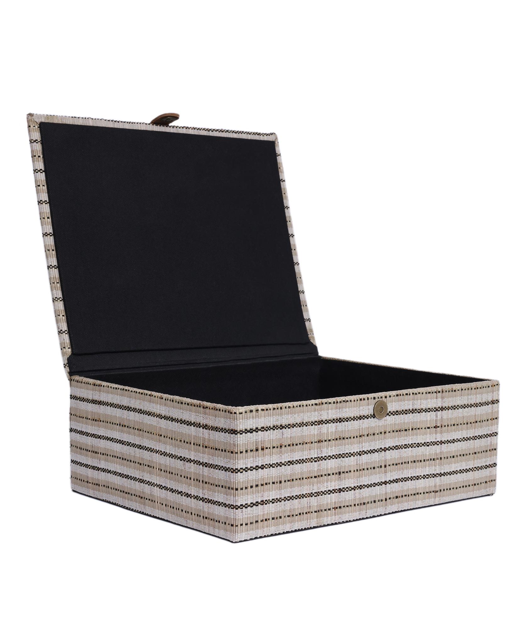 YARGICI Kutu(36x28x13 cm)