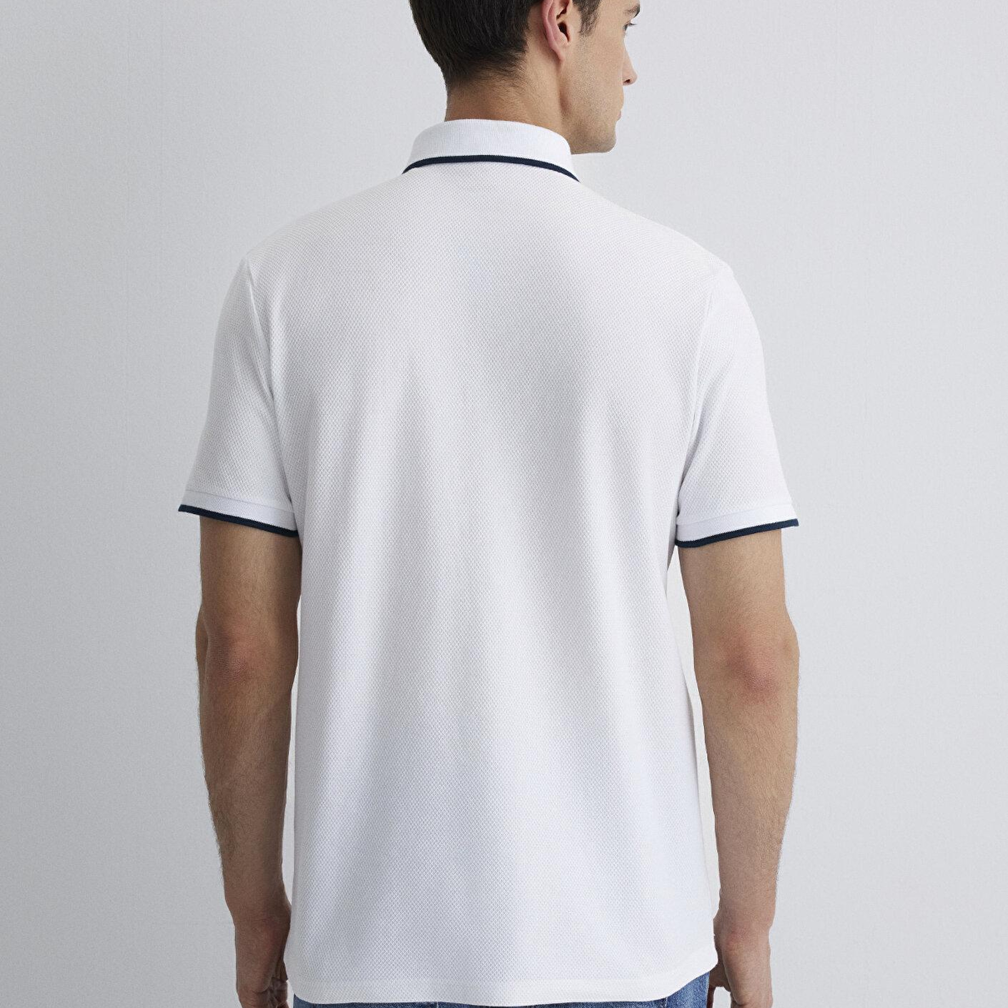 Mavi Şerit Detaylı Beyaz Polo Tişört Slim Fit / Dar Kesim 066039-620
