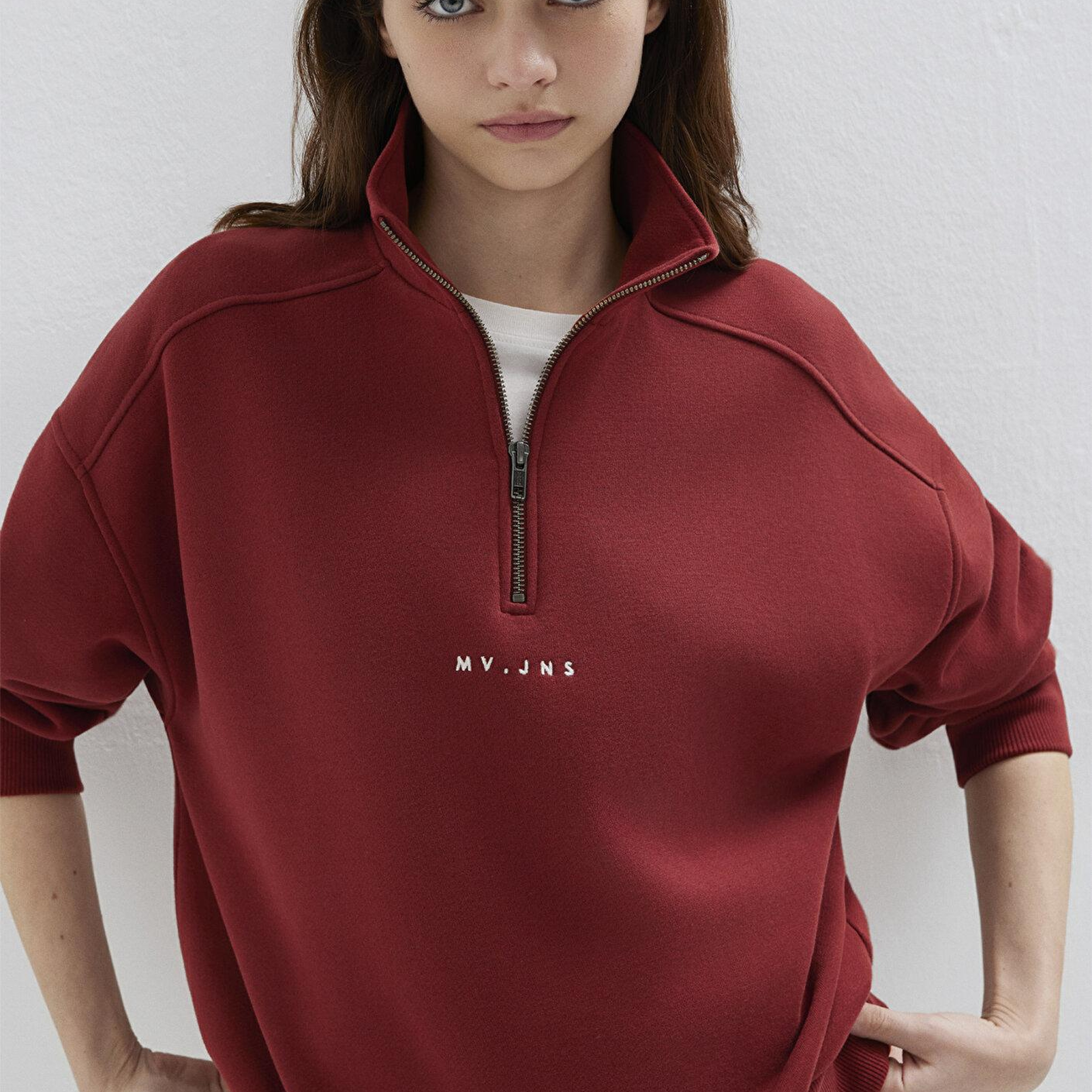 Mavi MVJNS Nakışlı Yarı Fermuarlı Kırmızı Sweatshirt 1S10533-70411