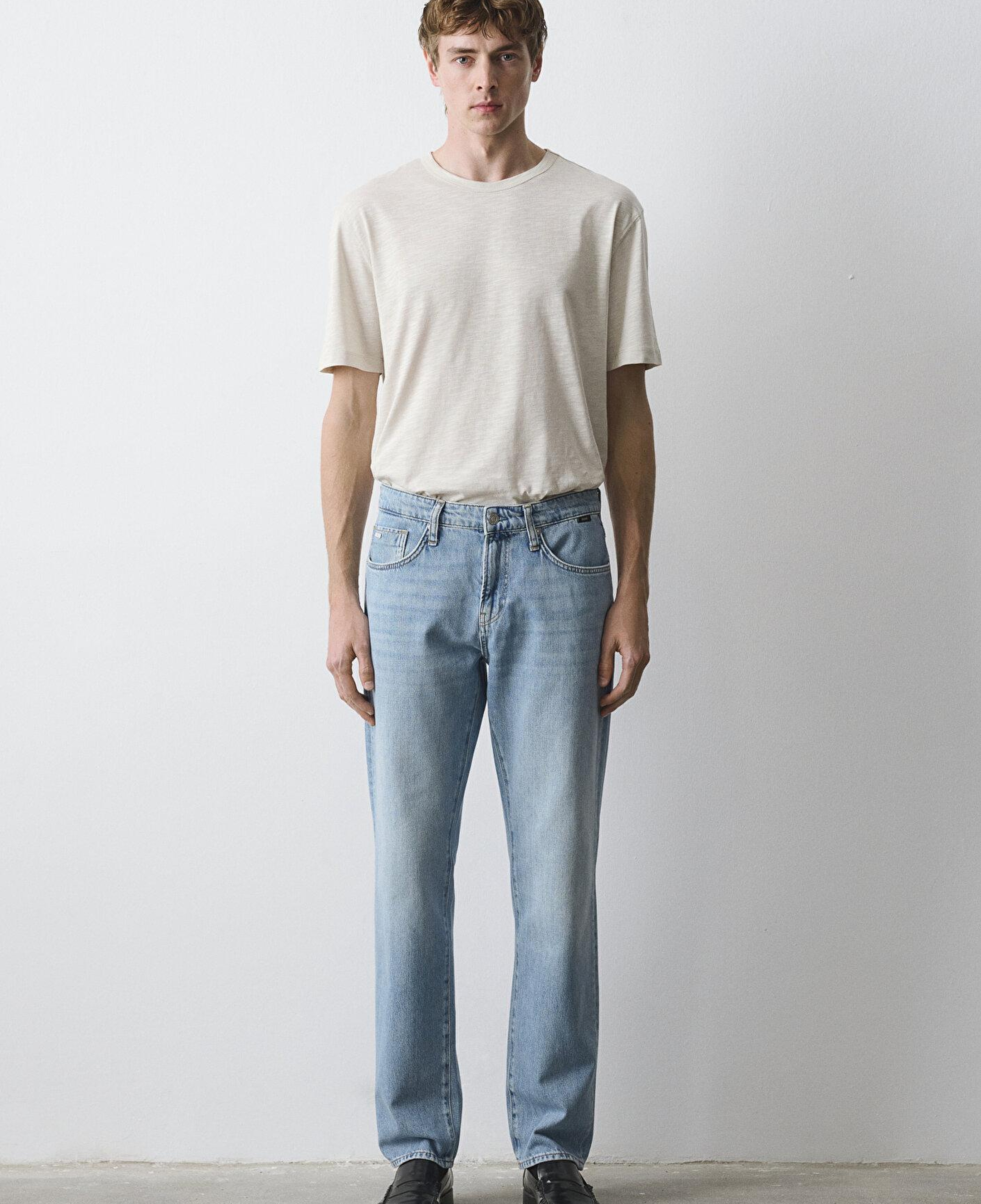 Mavi Lisbon Classic Denim Açık Mavi Jean Pantolon 0010039-A3270