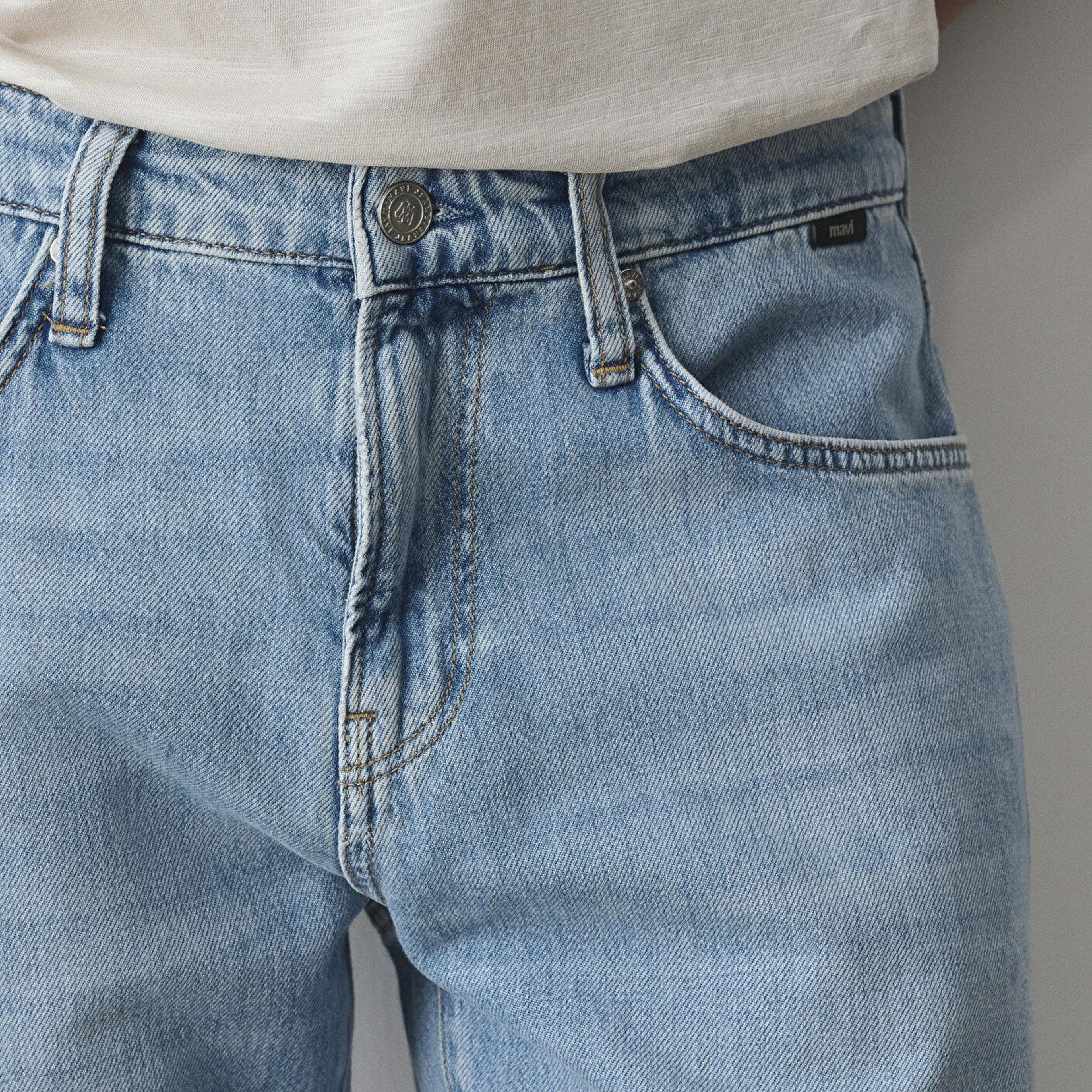 Mavi Lisbon Classic Denim Açık Mavi Jean Pantolon 0010039-A3270