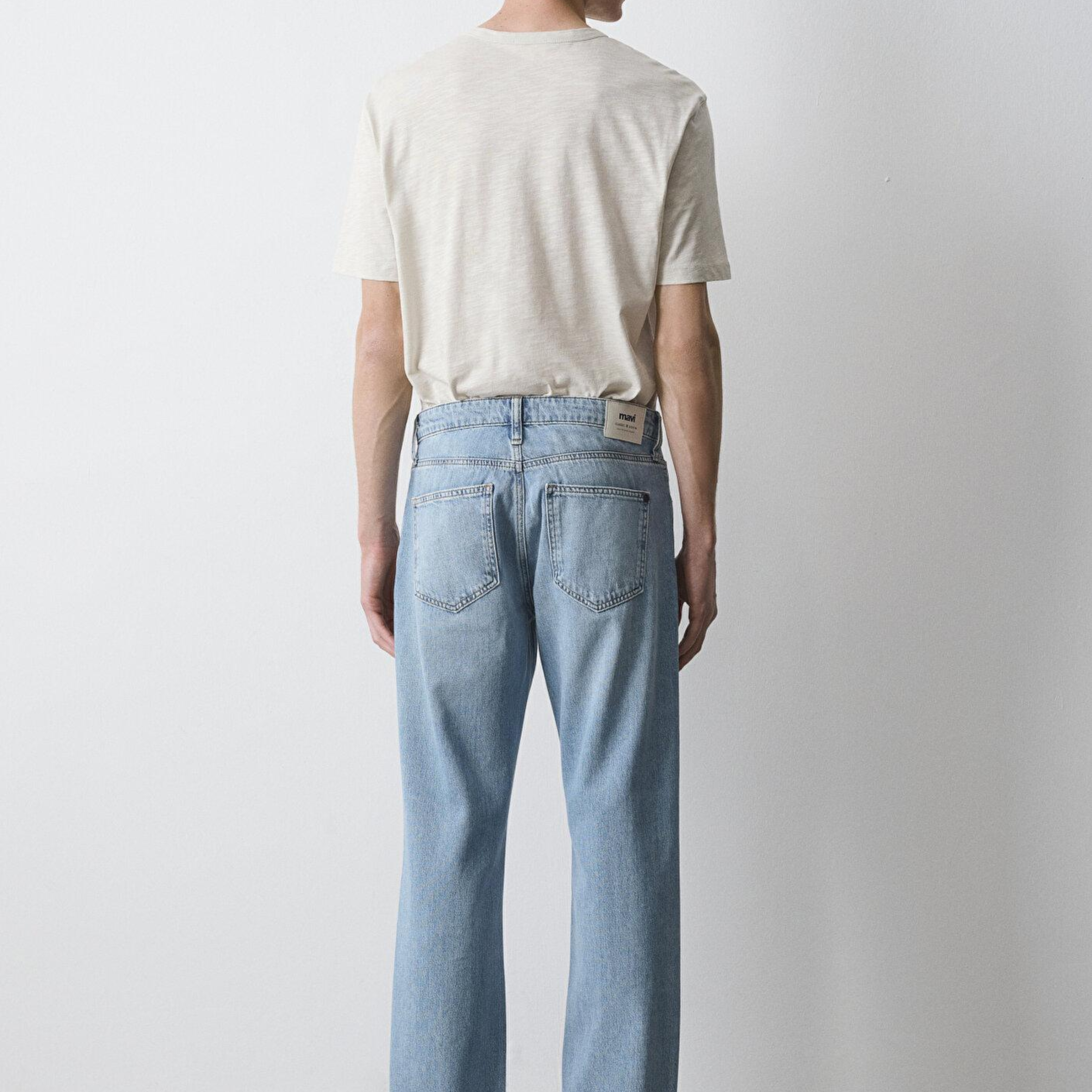 Mavi Lisbon Classic Denim Açık Mavi Jean Pantolon 0010039-A3270
