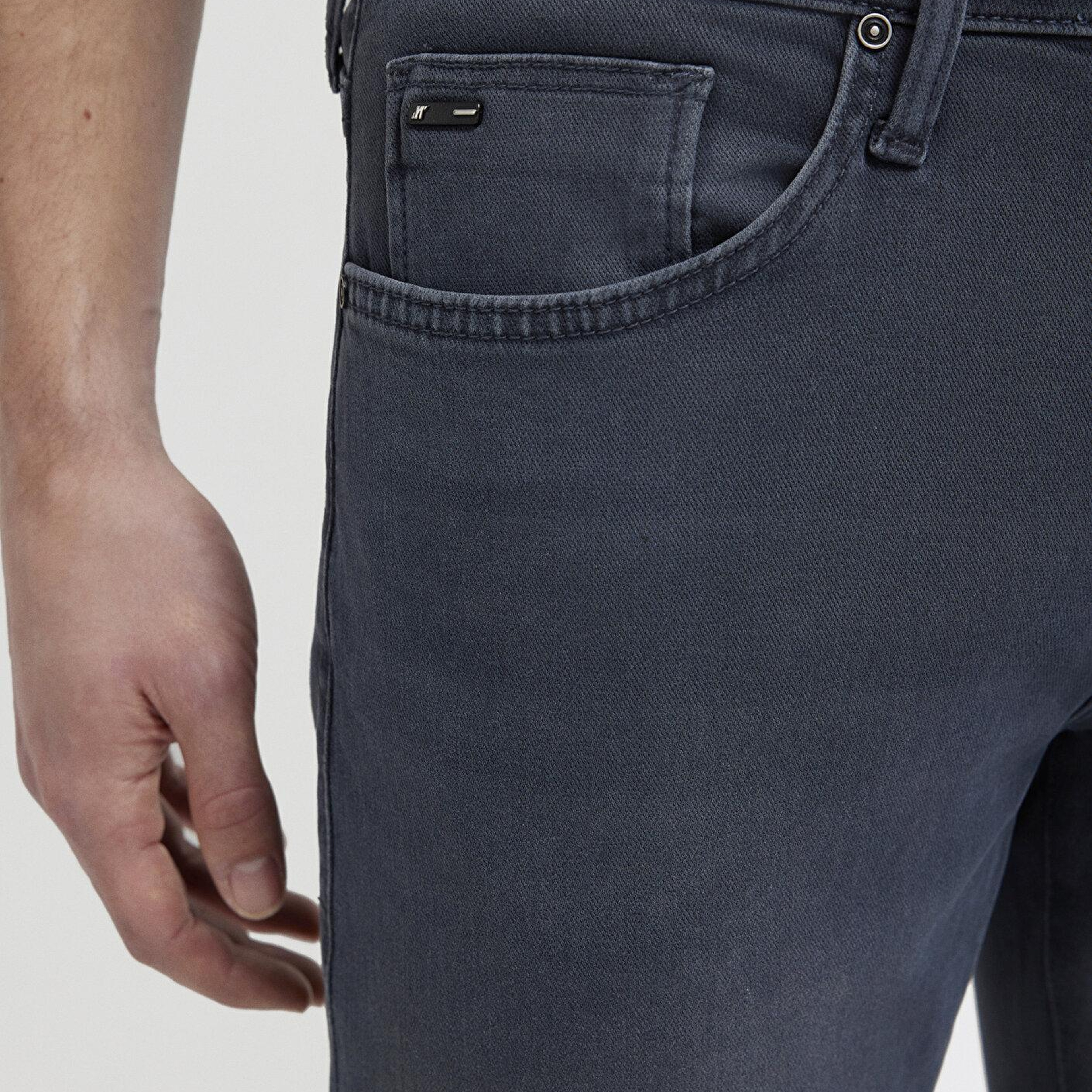 Mavi Marcus Pro Sport Koyu Puslu Mavi Jean Pantolon 00351A1739