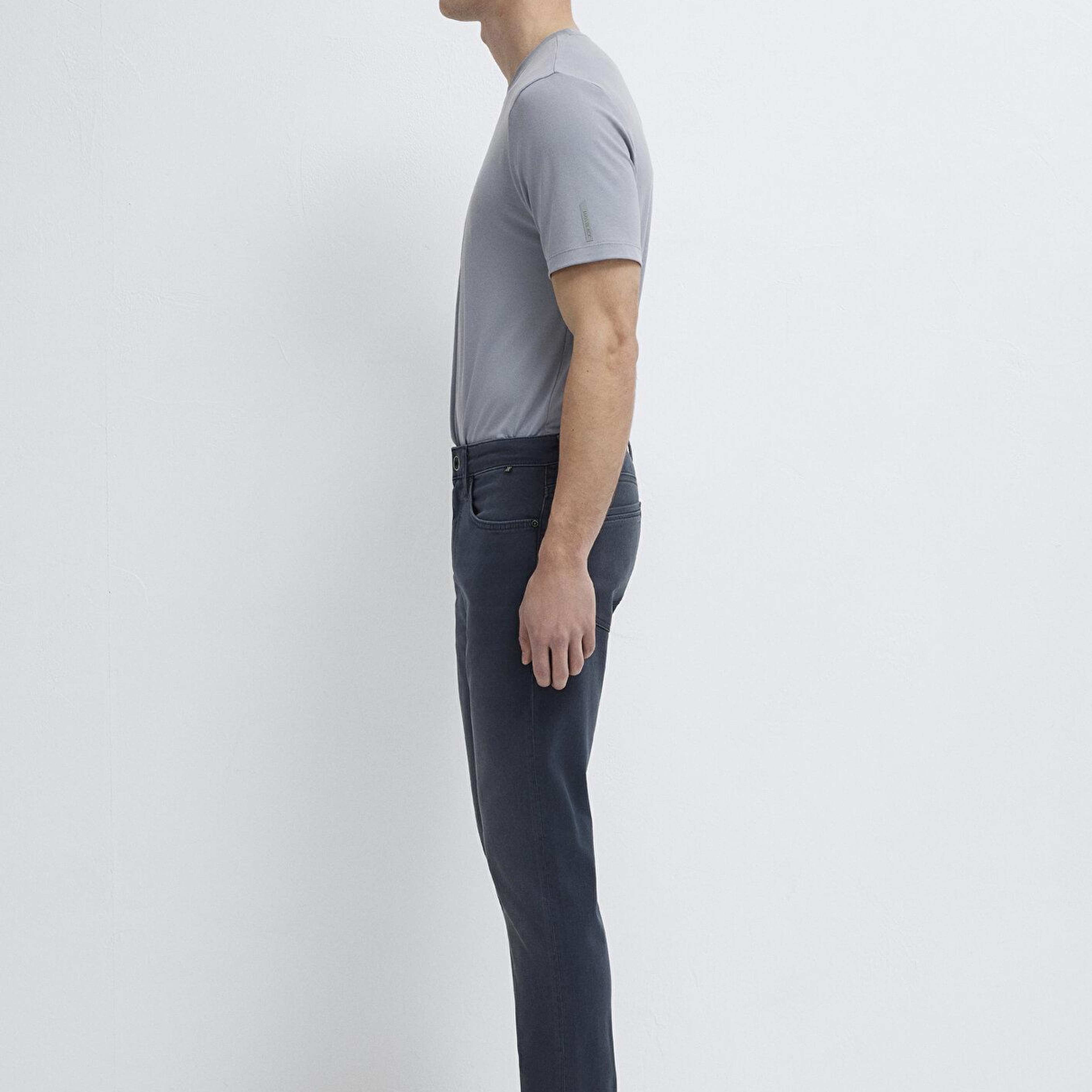 Mavi Marcus Pro Sport Koyu Puslu Mavi Jean Pantolon 00351A1739