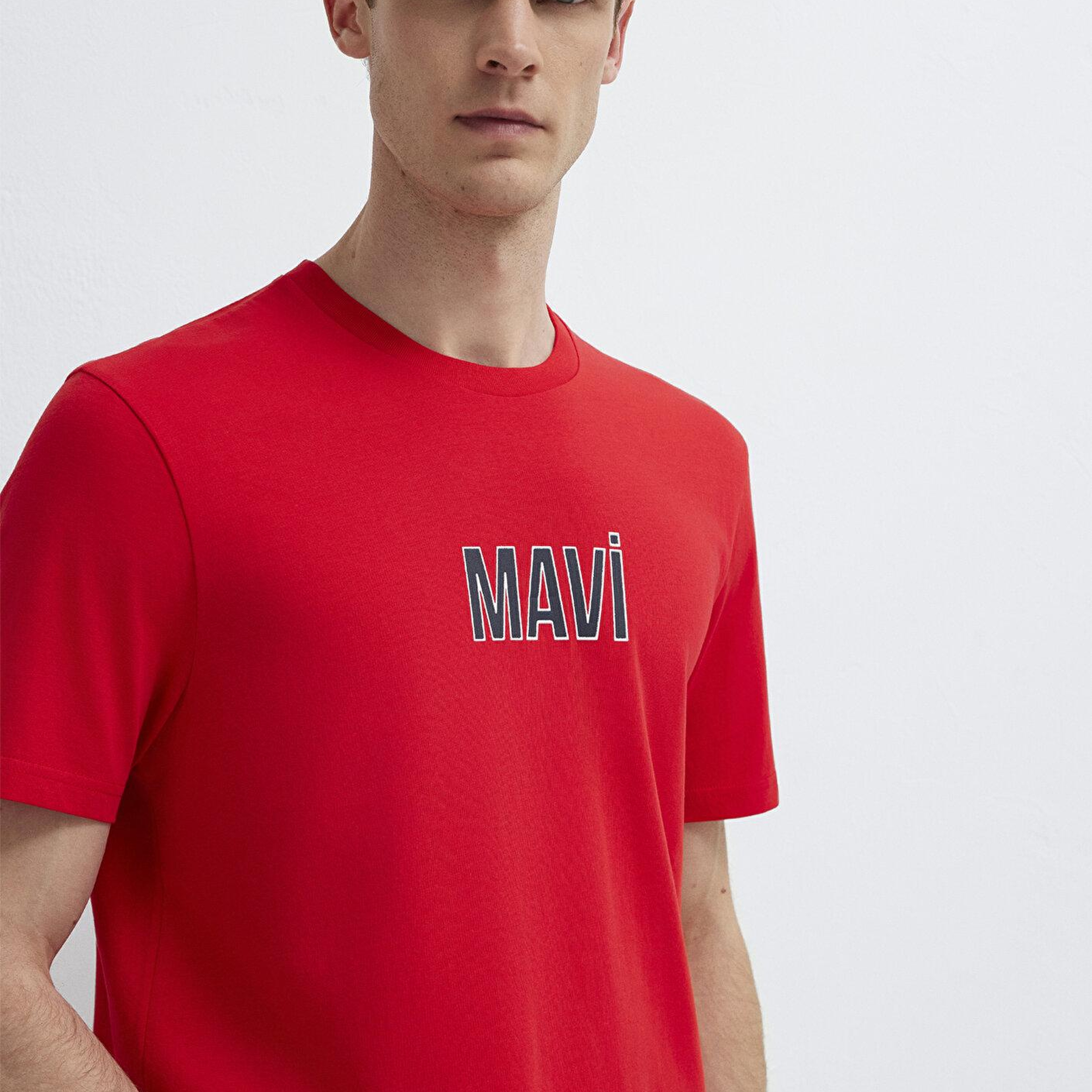Mavi Mavi Logo Baskılı Kırmızı Tişört Regular Fit / Normal Kesim 0613186-70467