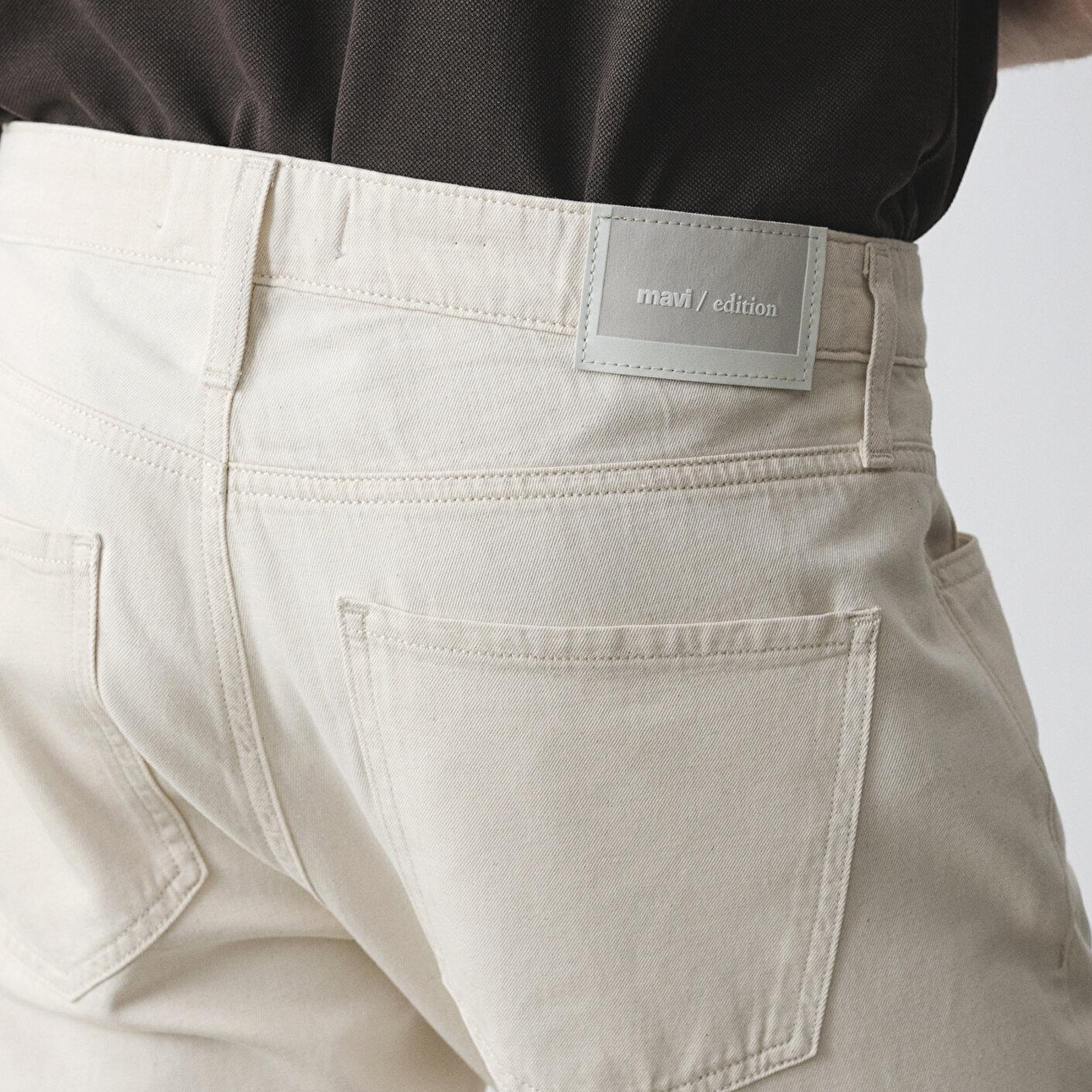 Mavi Lisbon Mavi Edition Ekru Keten Karışımlı Jean Pantolon 0010039-A3295