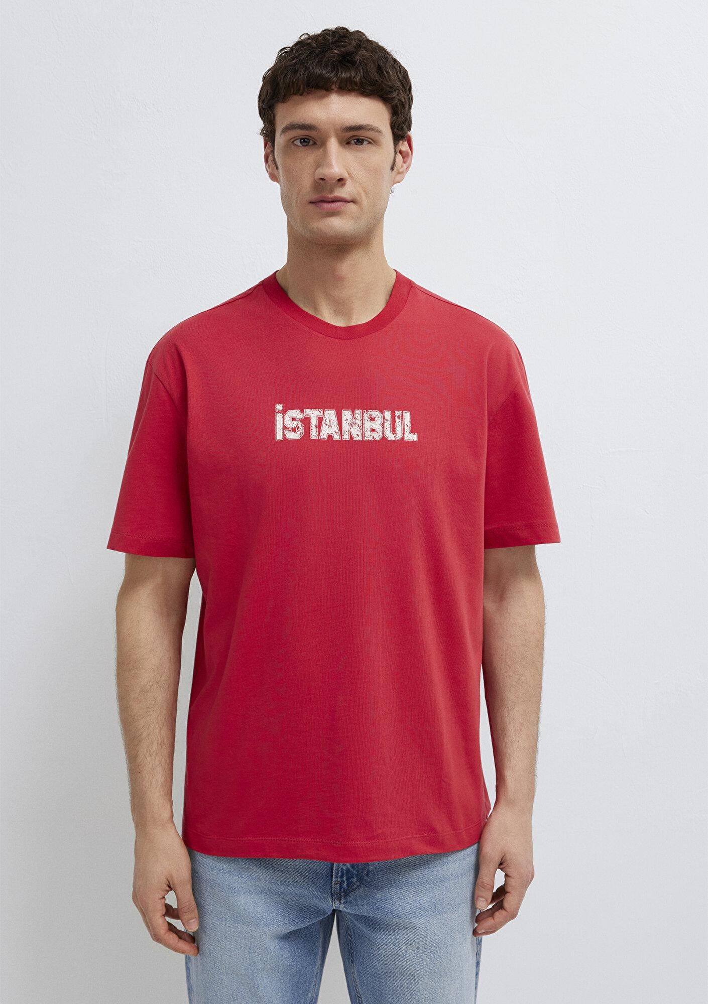 Mavi İstanbul Baskılı Kırmızı Tişört Loose Fit / Bol Rahat Kesim 0613593-70428