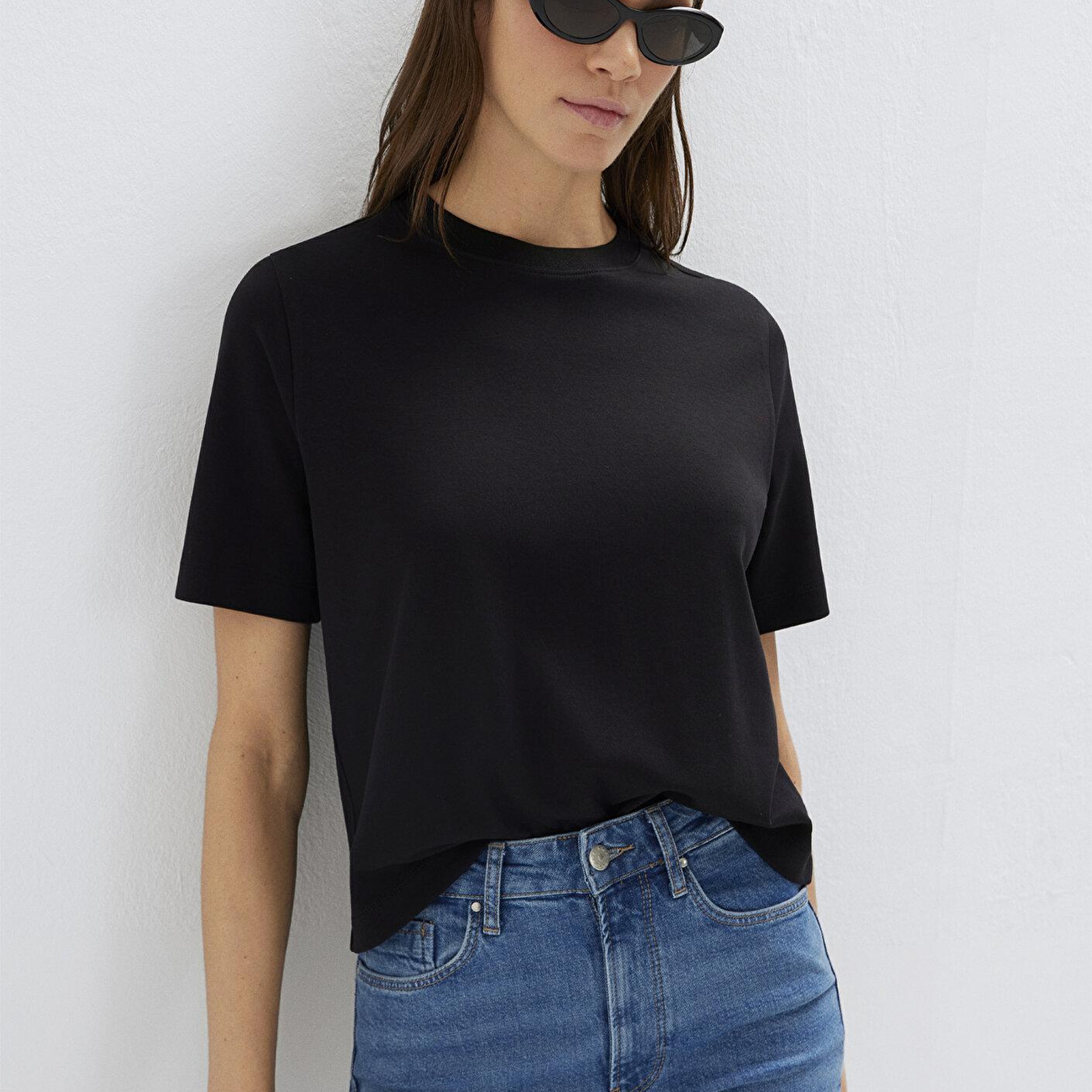 Mavi Siyah Basic Tişört Regular Fit / Normal Kesim 1614218-900