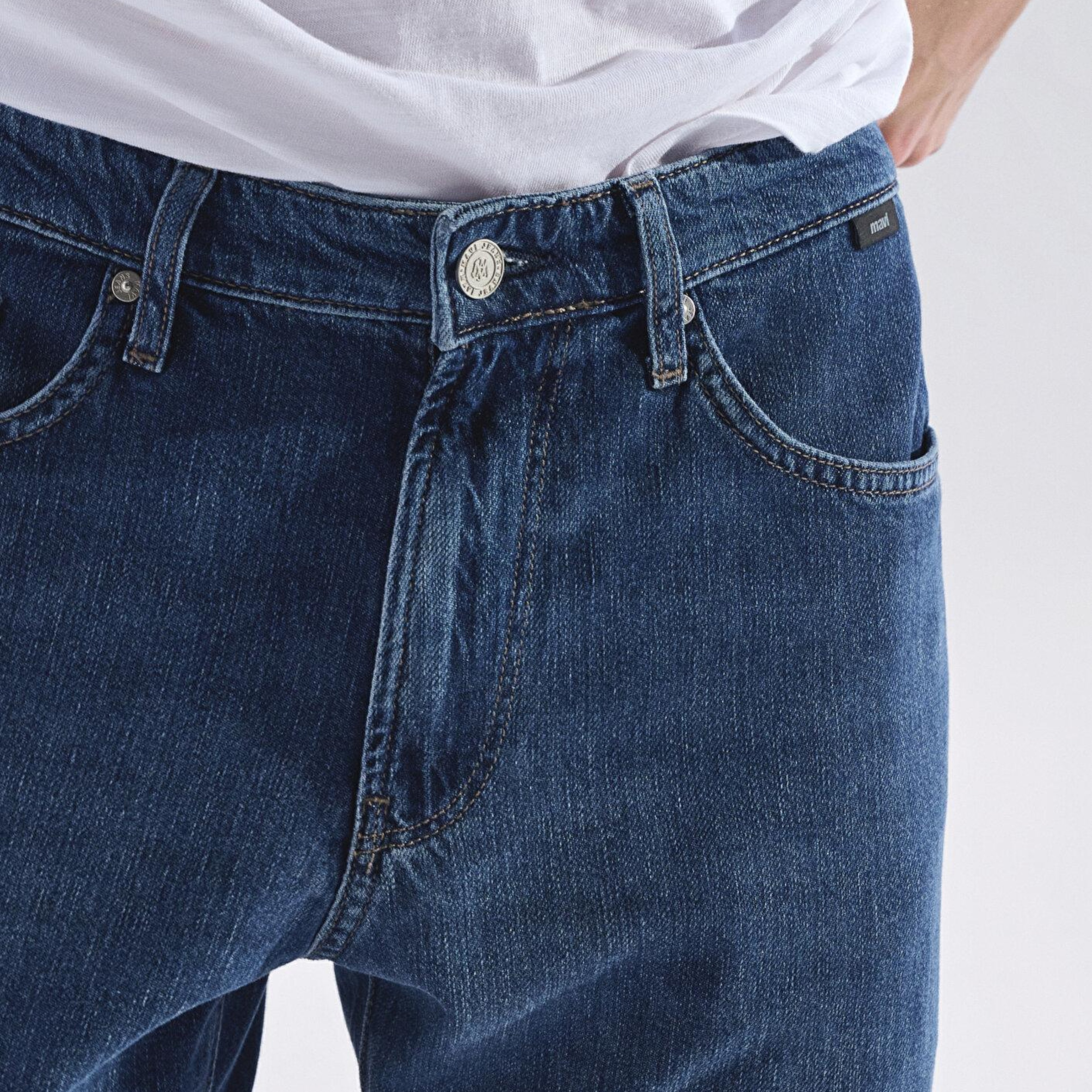 Mavi Hunter Classic Denim Koyu Mavi Jean Pantolon 00202A3987