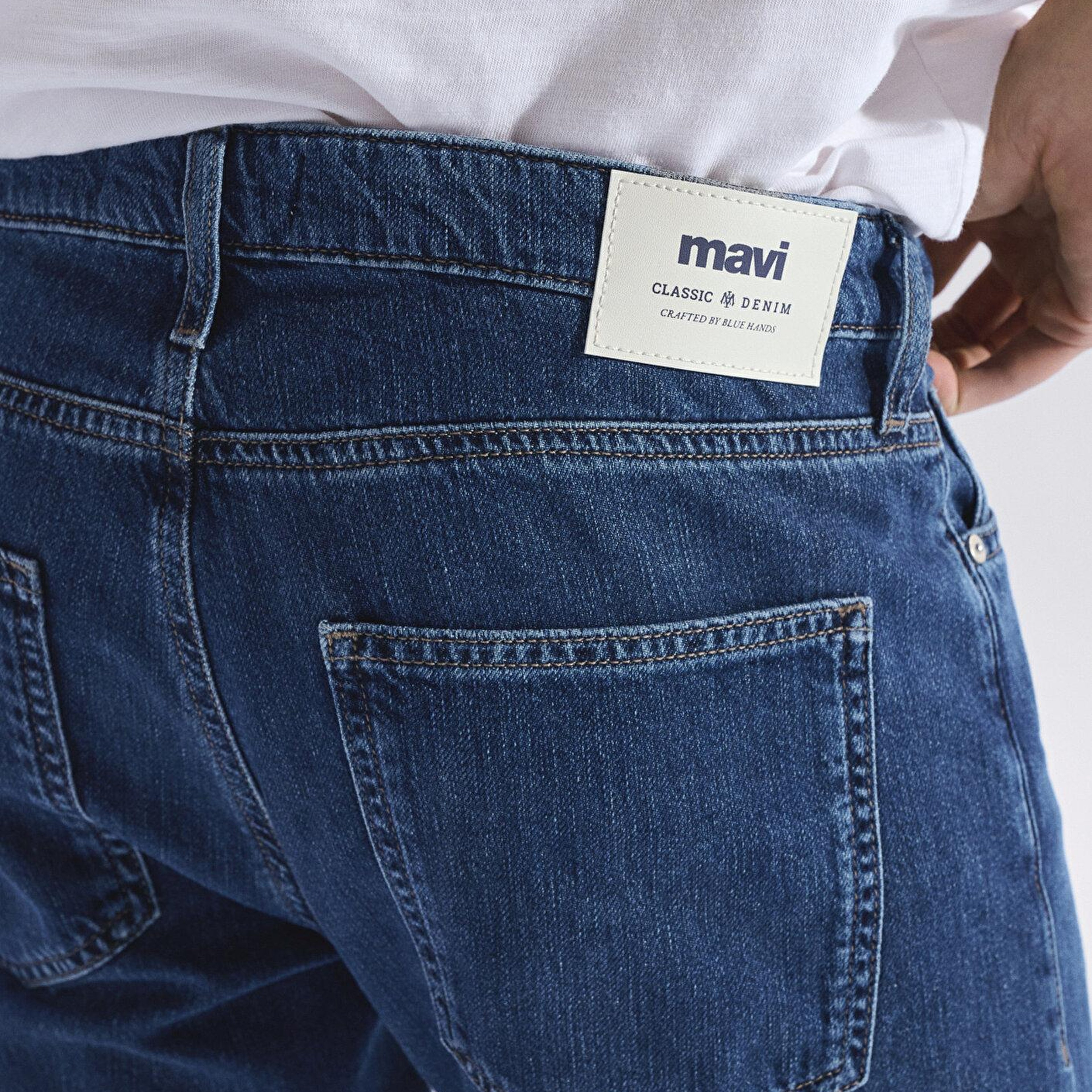 Mavi Hunter Classic Denim Koyu Mavi Jean Pantolon 00202A3987
