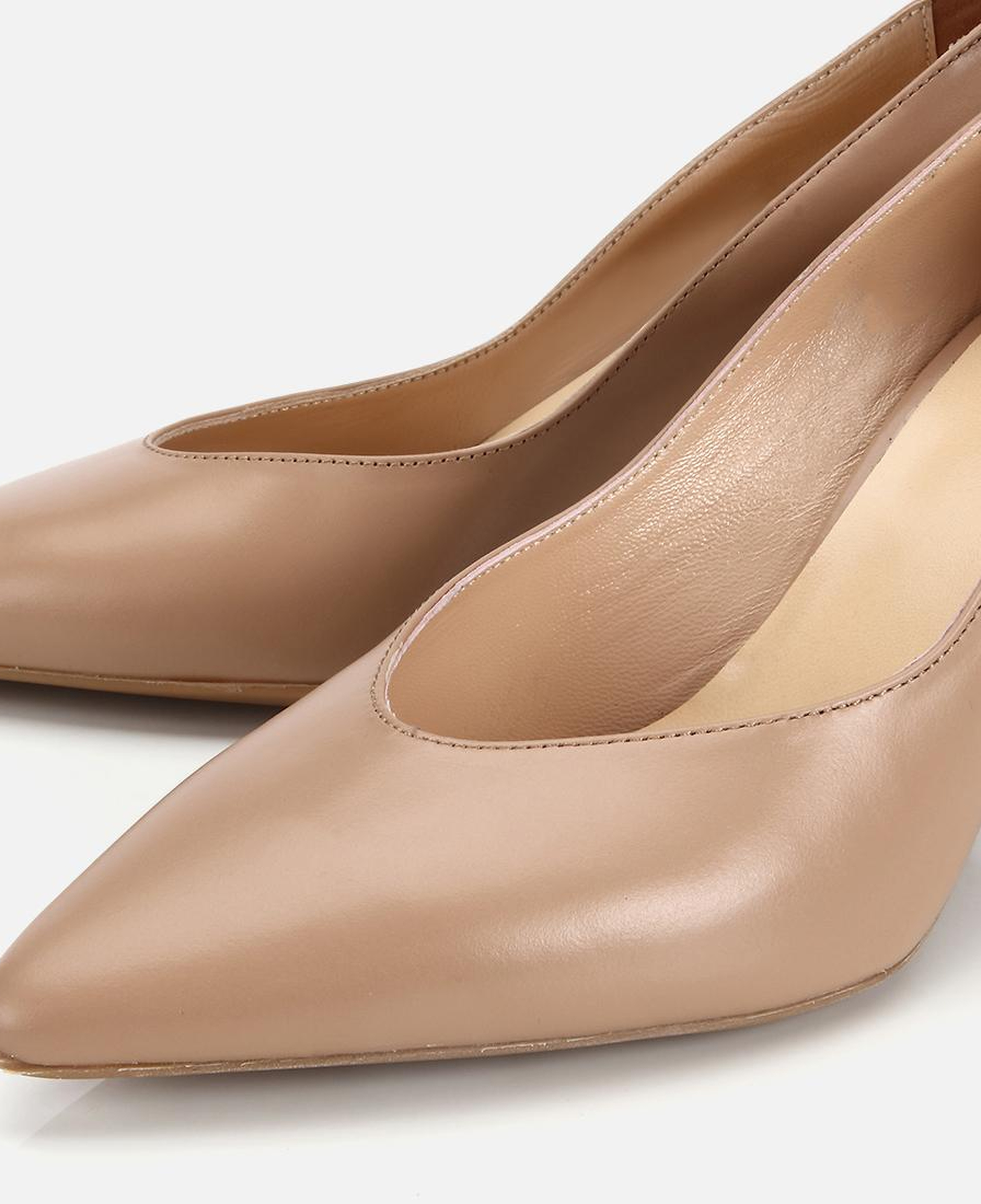 Kadın Deri Bej Kısa Topuklu Stiletto