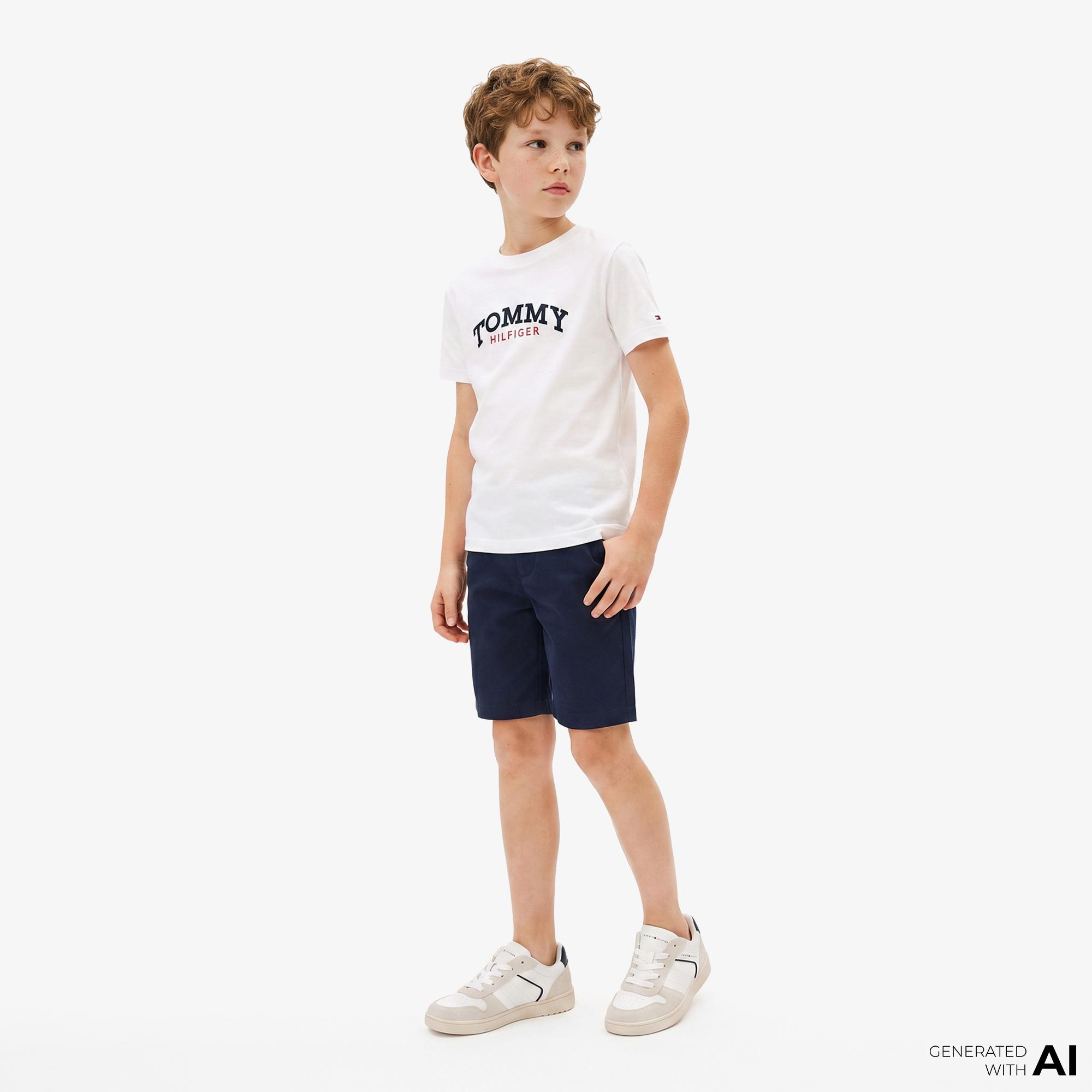 Tommy Hilfiger Essentials Çocuk Lacivert Şort