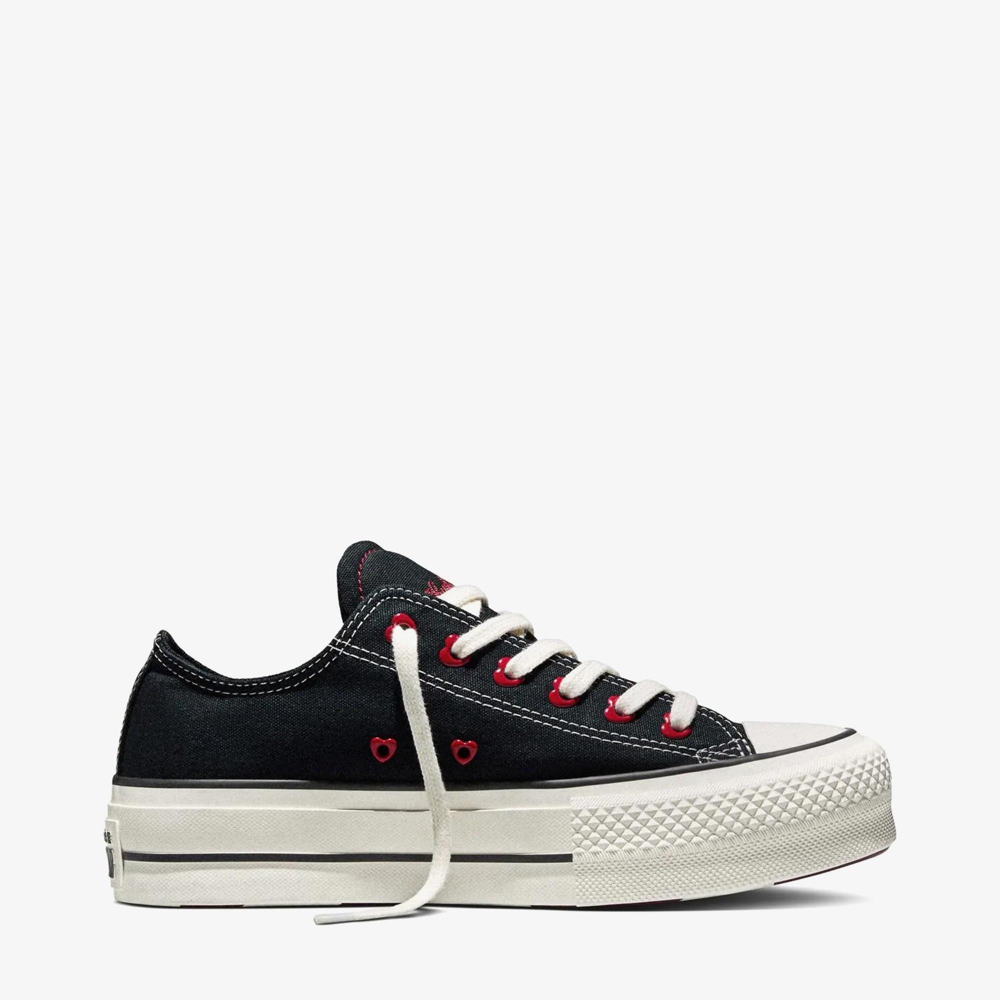 Converse Valentine's Day Chuck Taylor All Star Lift Kadın Siyah Sneaker
