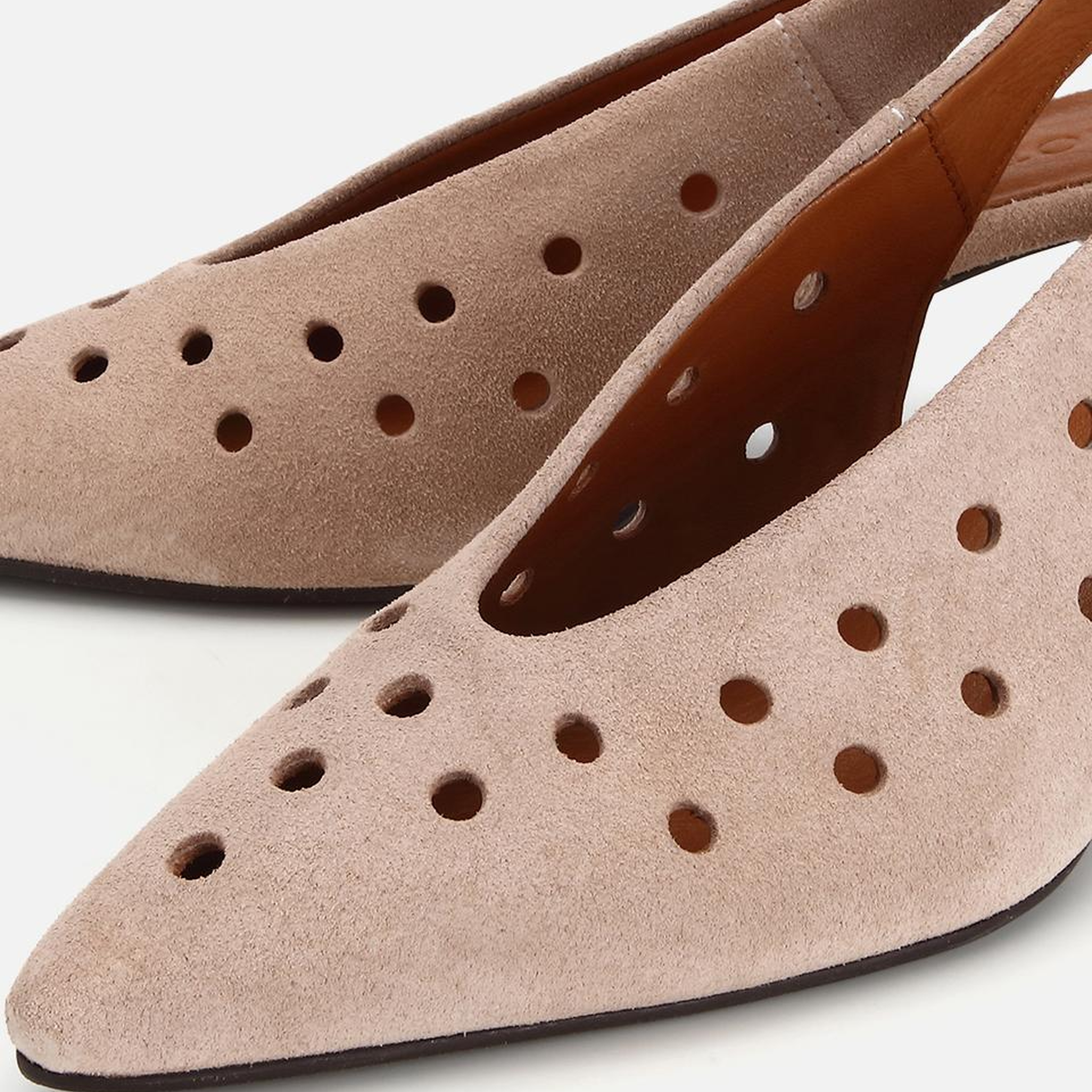 Kadın Süet Deri Vizon Delikli  Sivri Burunlu Arkası Açık Kısa Topuklu Stiletto
