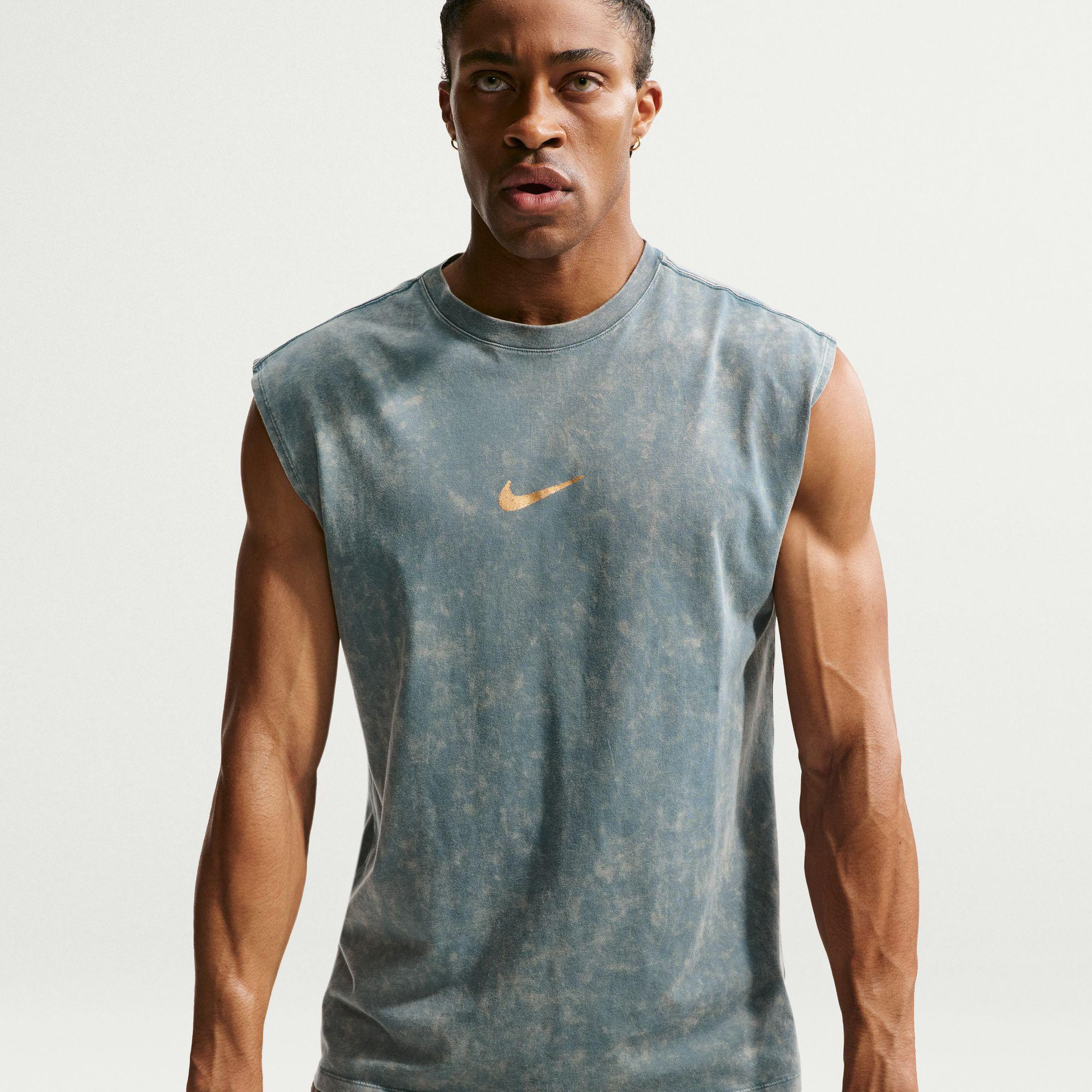 Nike Training Erkek Yeşil Kolsuz T-Shirt