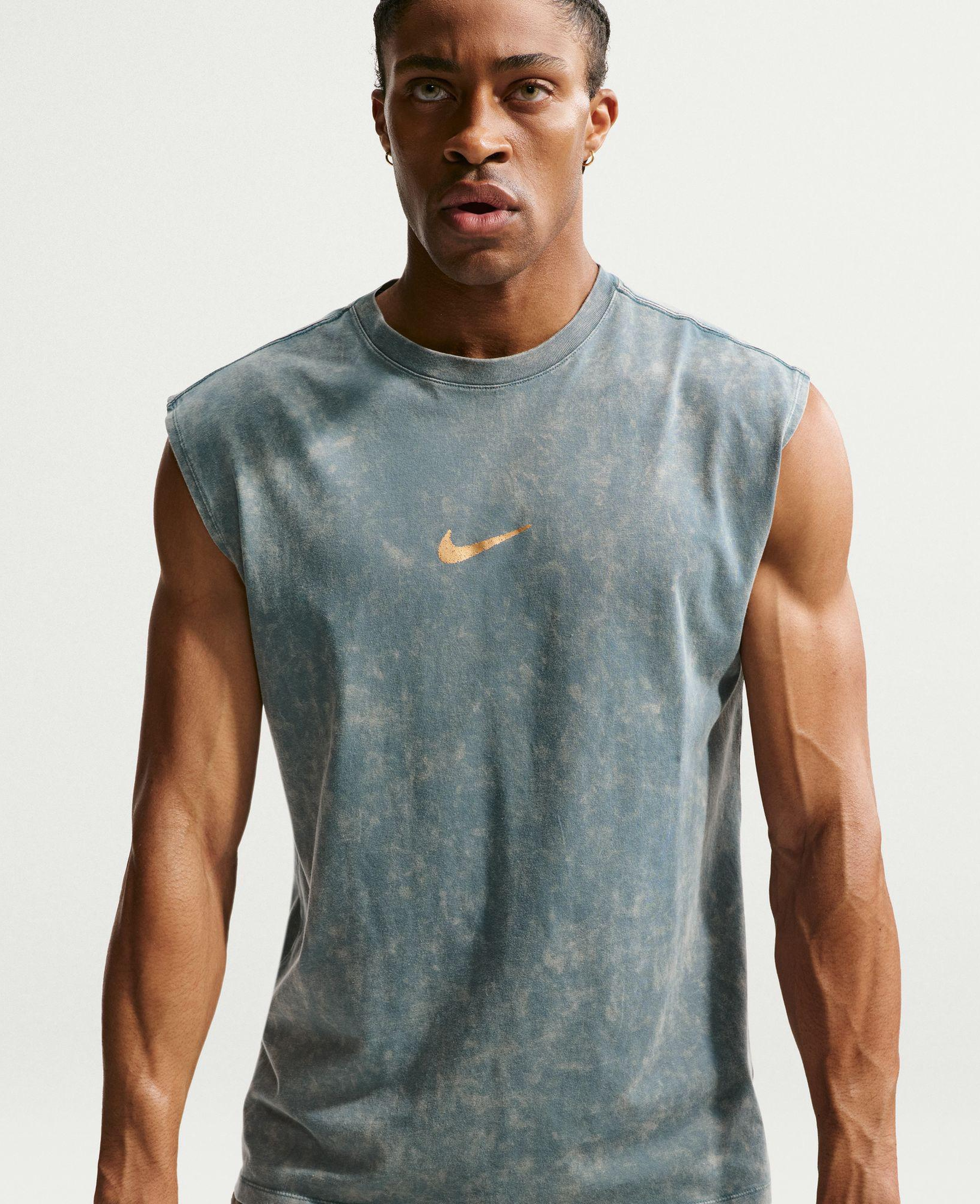 Nike Training Erkek Yeşil Kolsuz T-Shirt