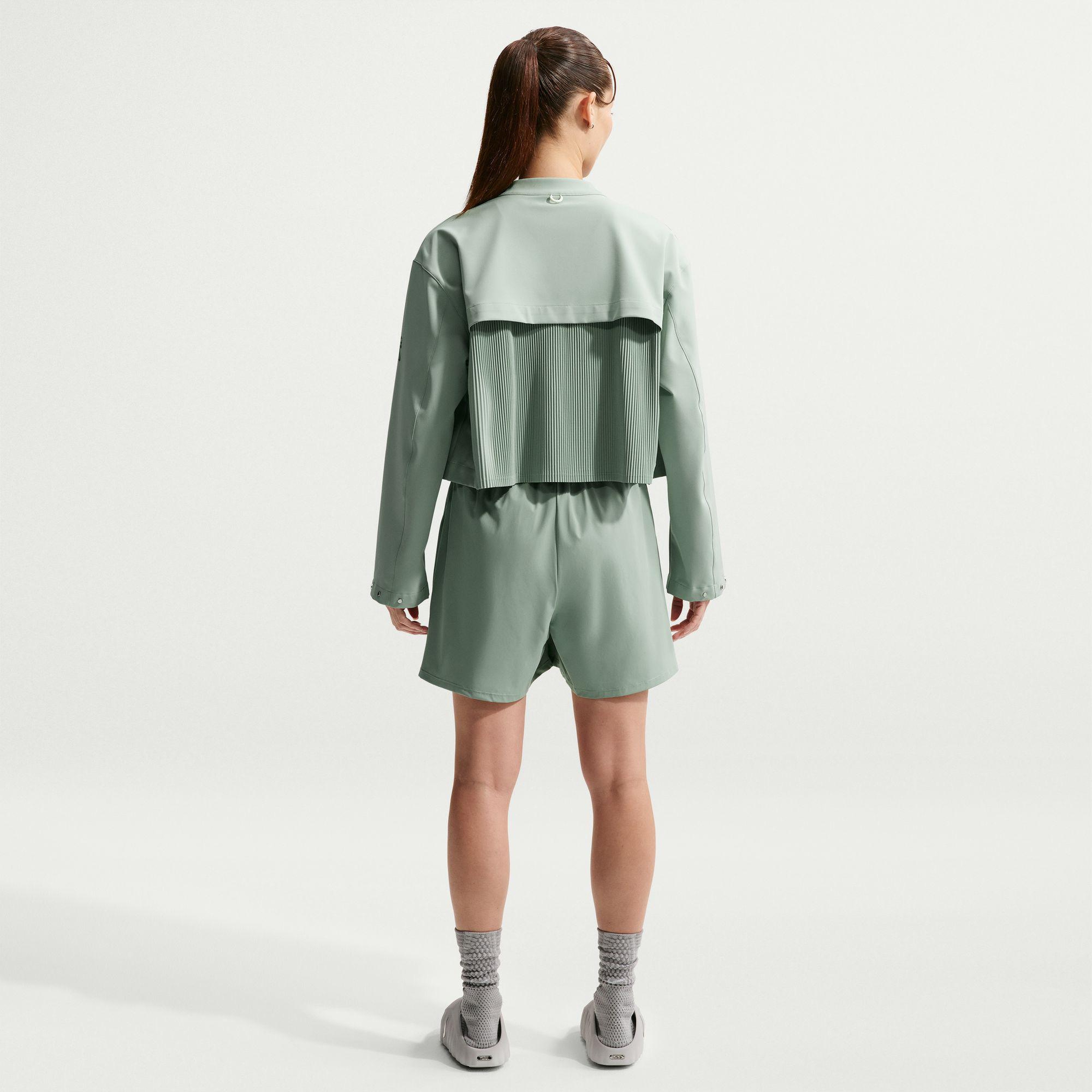 Nike Dri-Fit 24.7 Perfect Stretch Trend Kadın Yeşil Şort