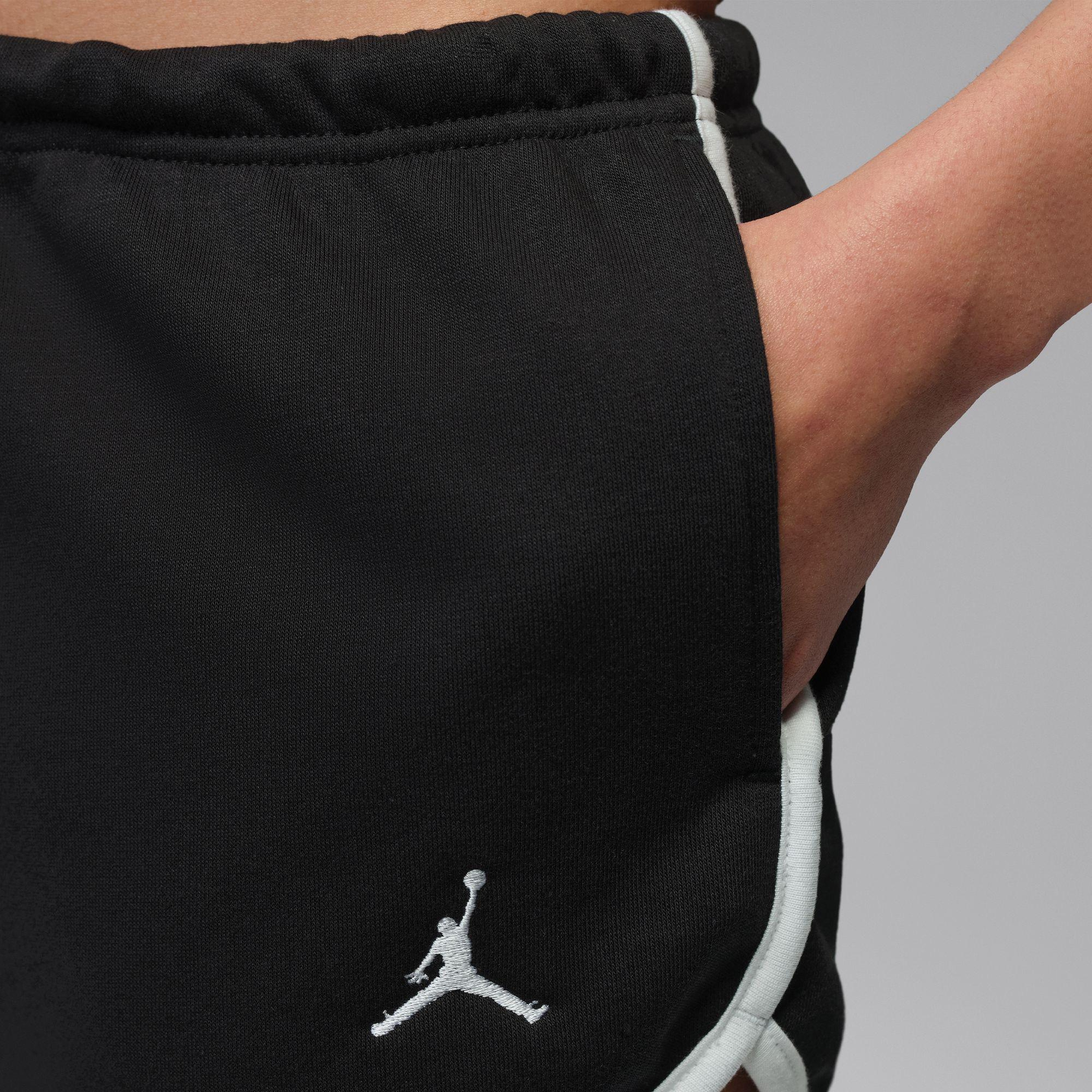 Jordan Brooklyn Fleece Kadın Siyah Şort