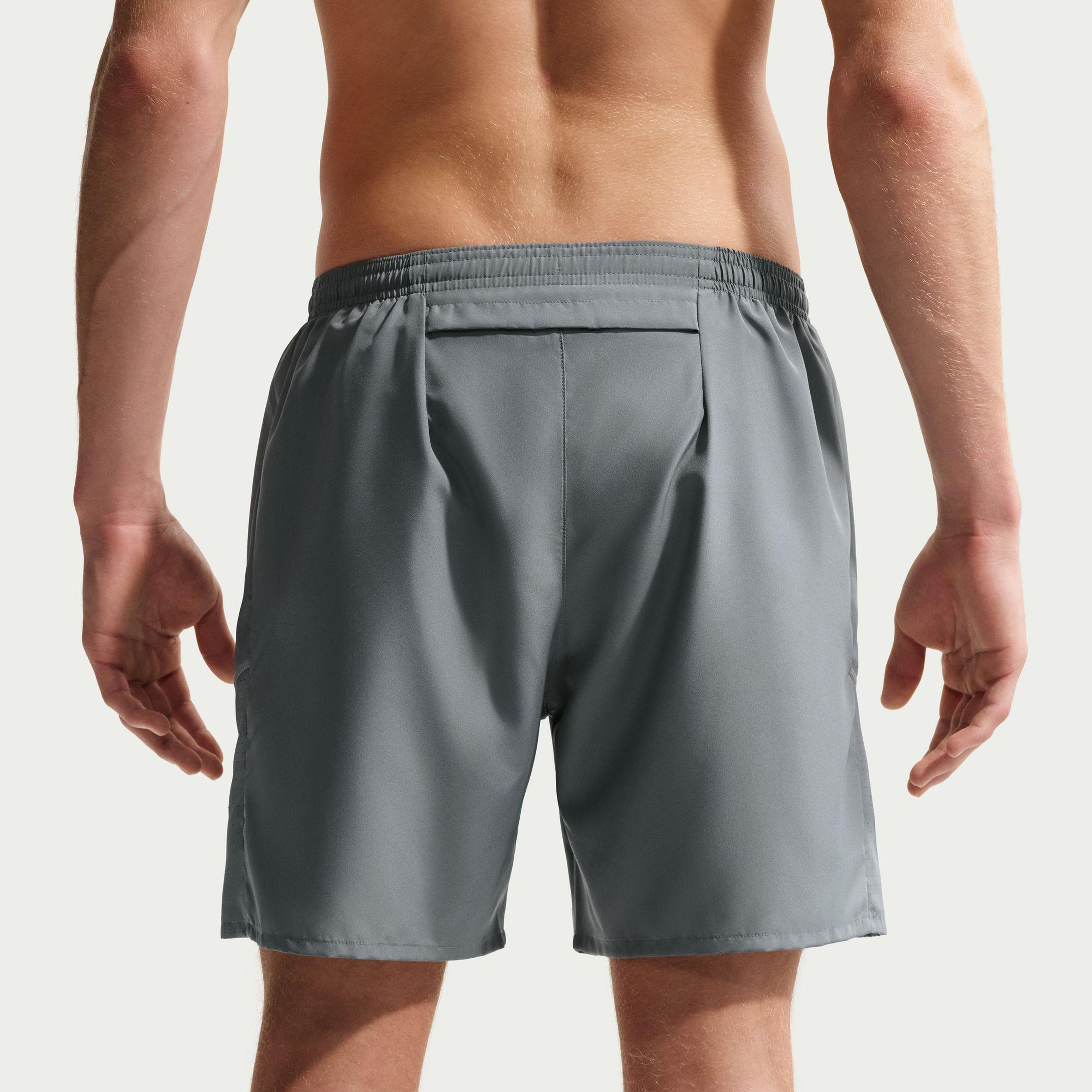 Nike Dri-Fit Miler 18 cm Erkek Gri Şort