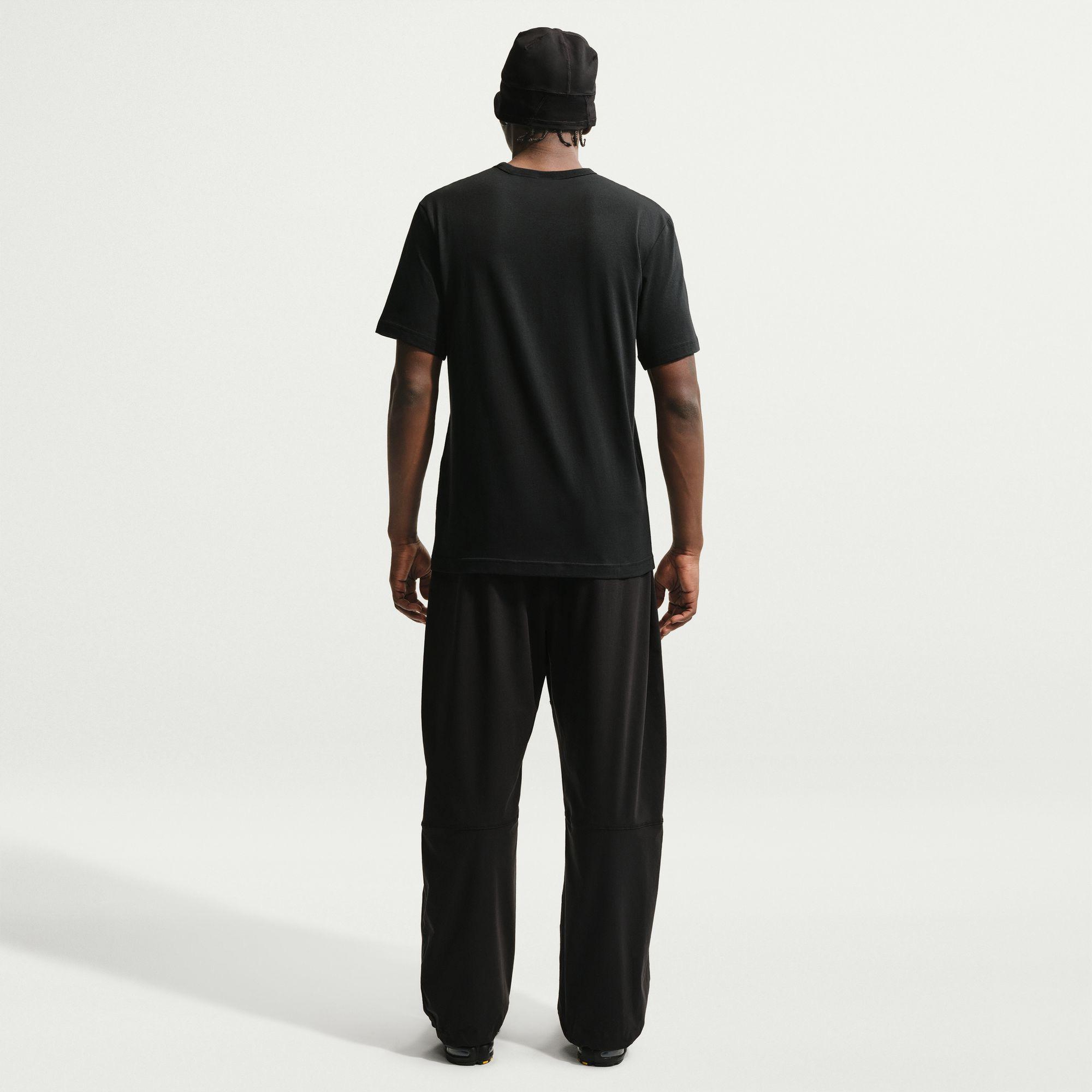 Nike Sportswear Erkek Siyah T-Shirt