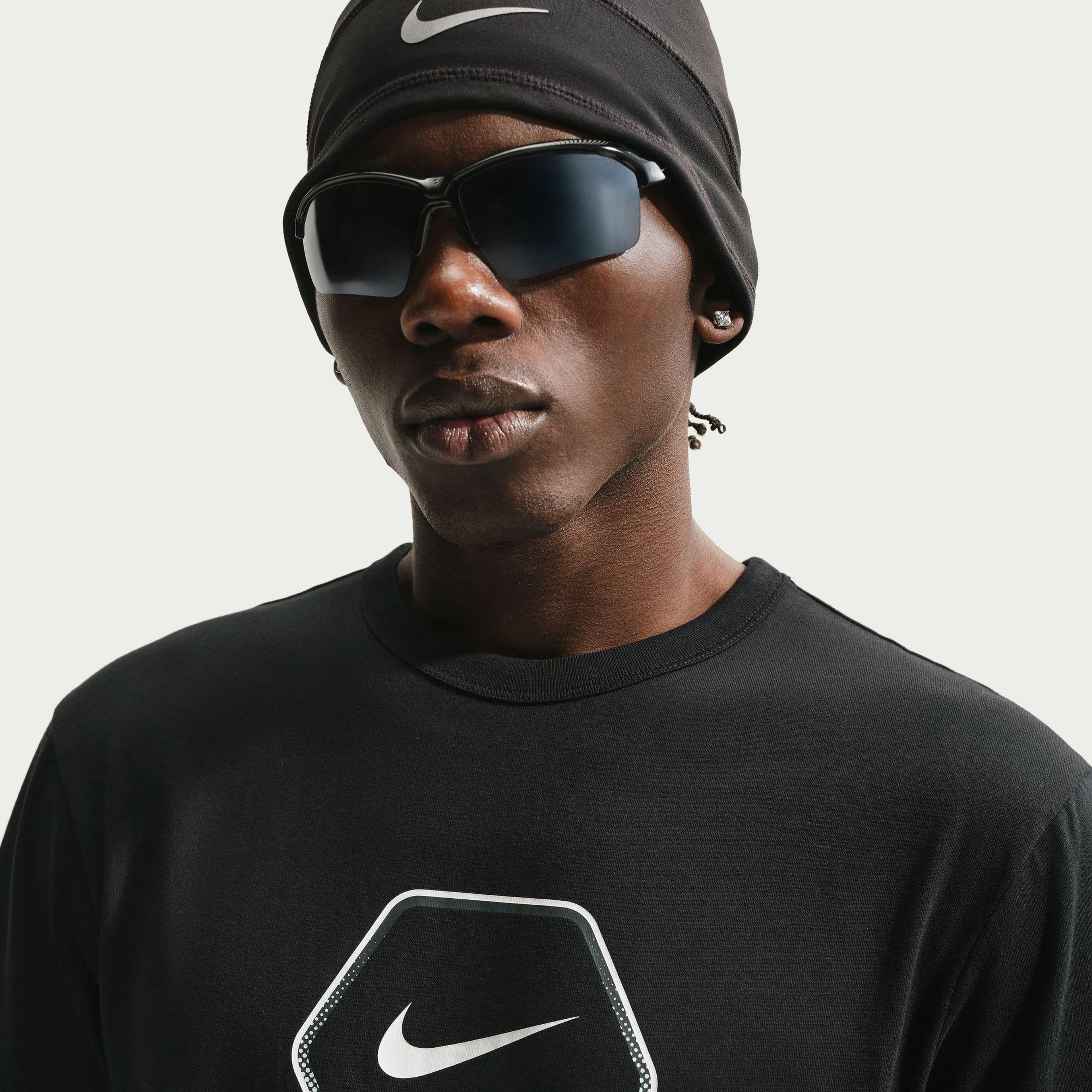 Nike Sportswear Erkek Siyah T-Shirt