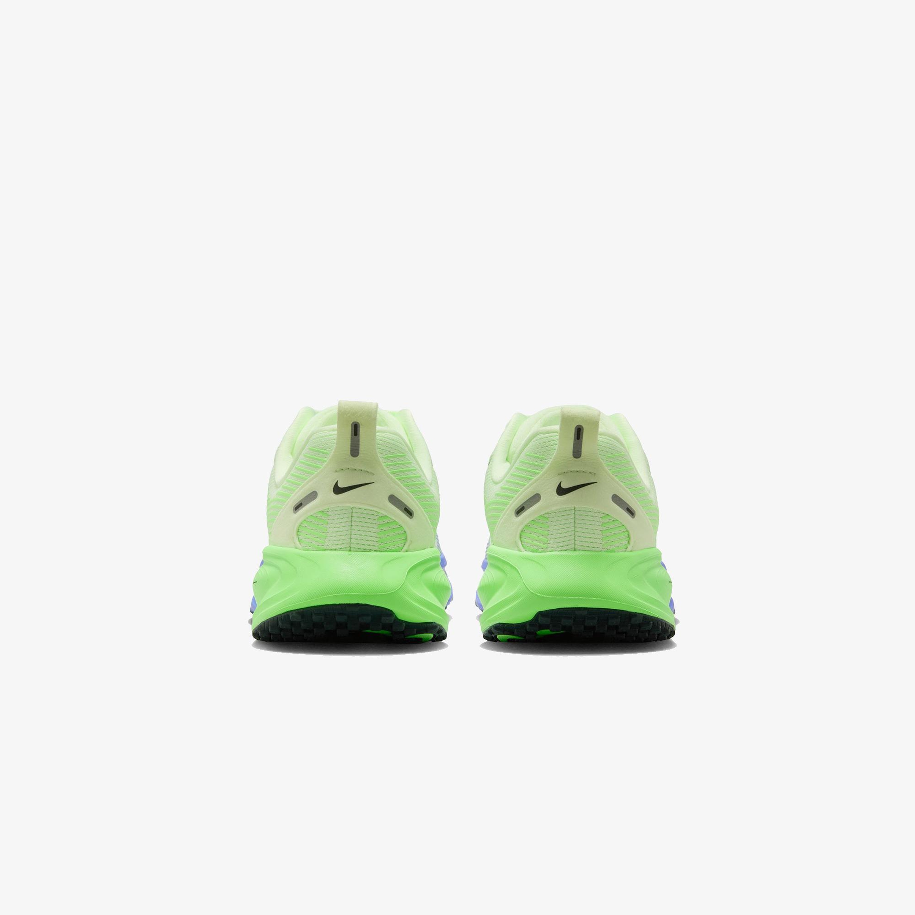 Nike Vomero 18 Yeşil Koşu Ayakkabısı