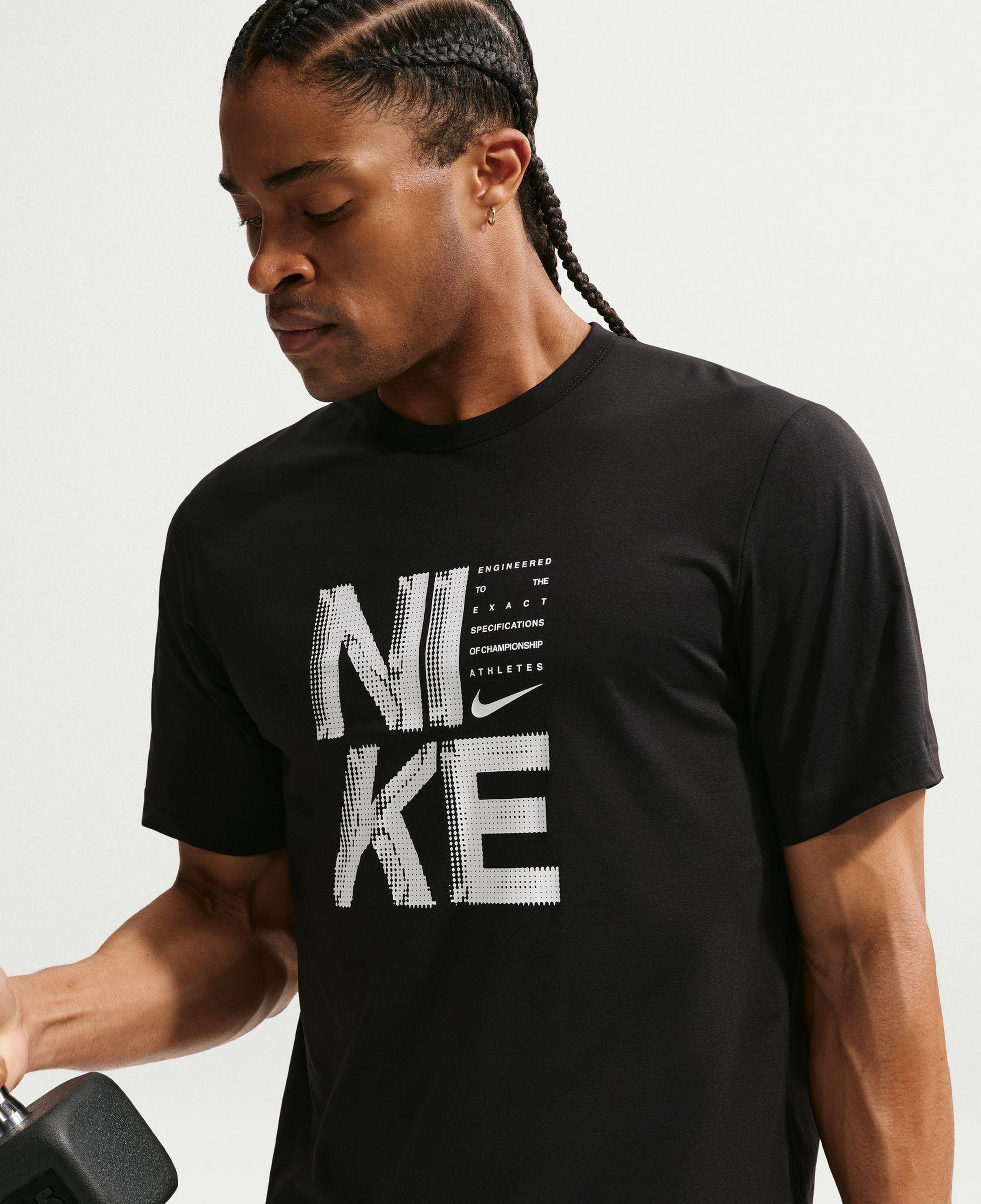Nike Dri-Fit Hyverse GFX Erkek Siyah T-Shirt
